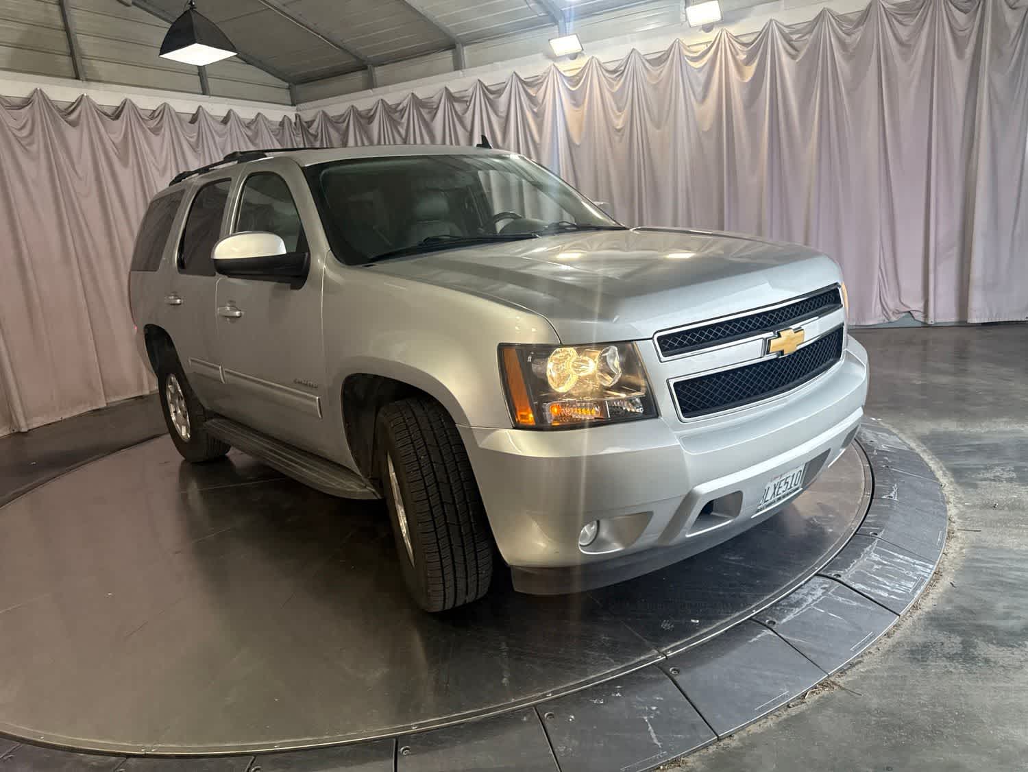 Thumbnail: 2013 Chevrolet Tahoe - 3