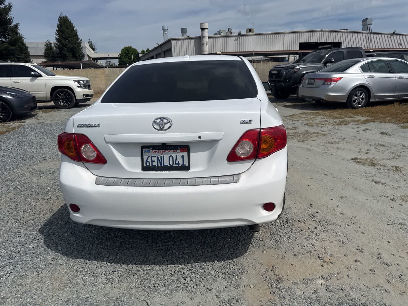 2009 Toyota Corolla XLE photo 5