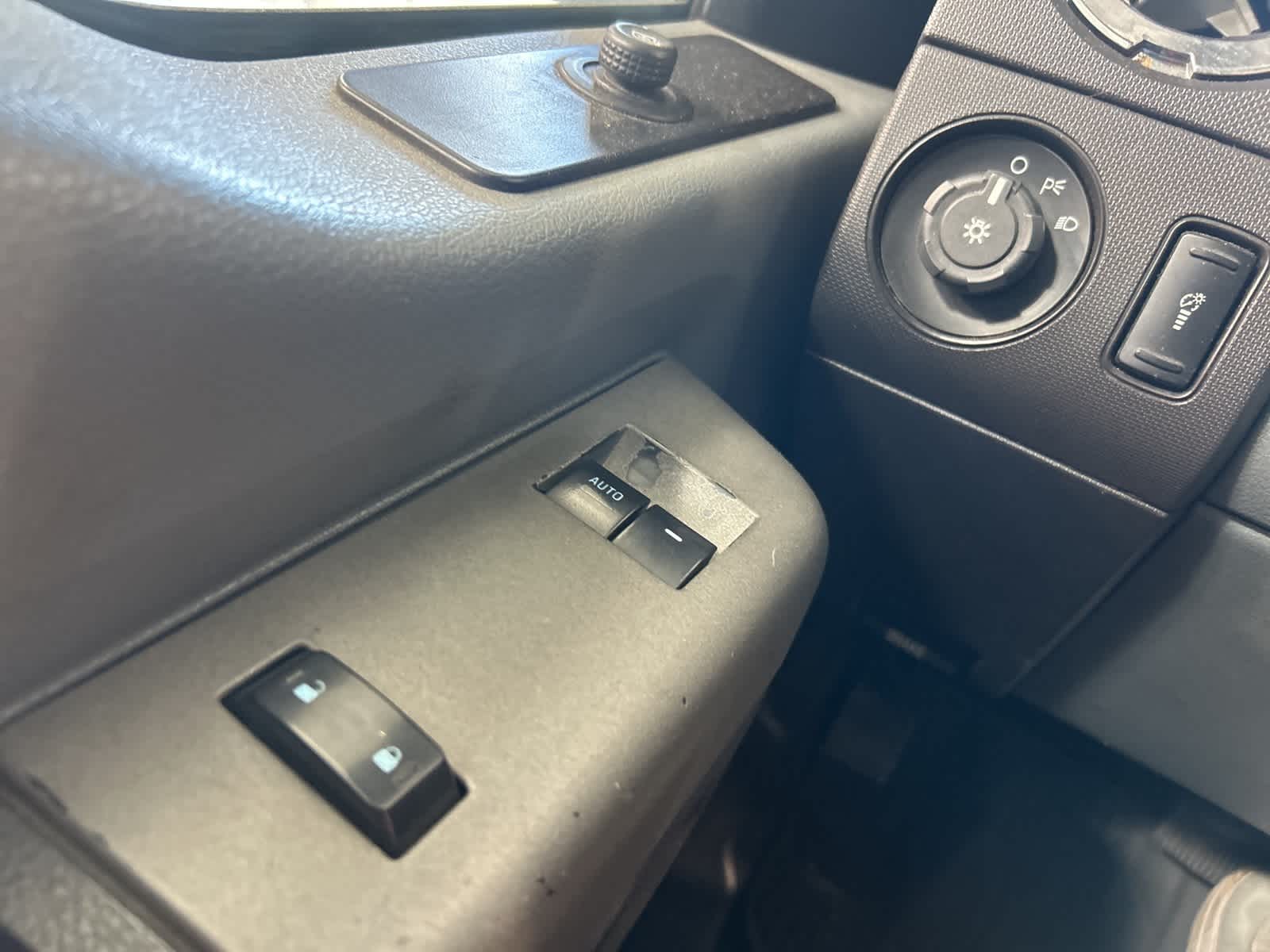 2011 Ford F-250  26