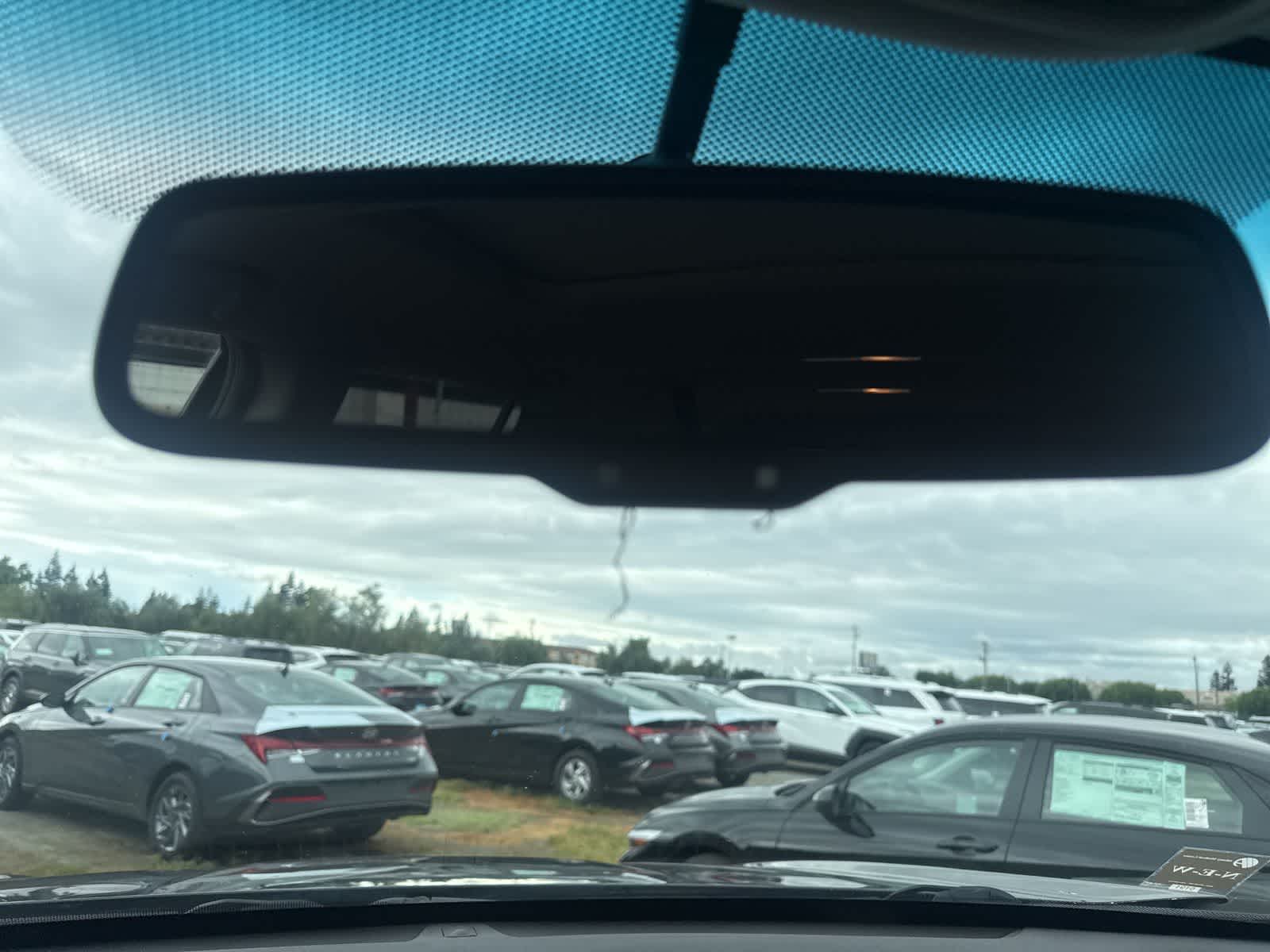 Thumbnail: 2017 Honda Pilot - 23