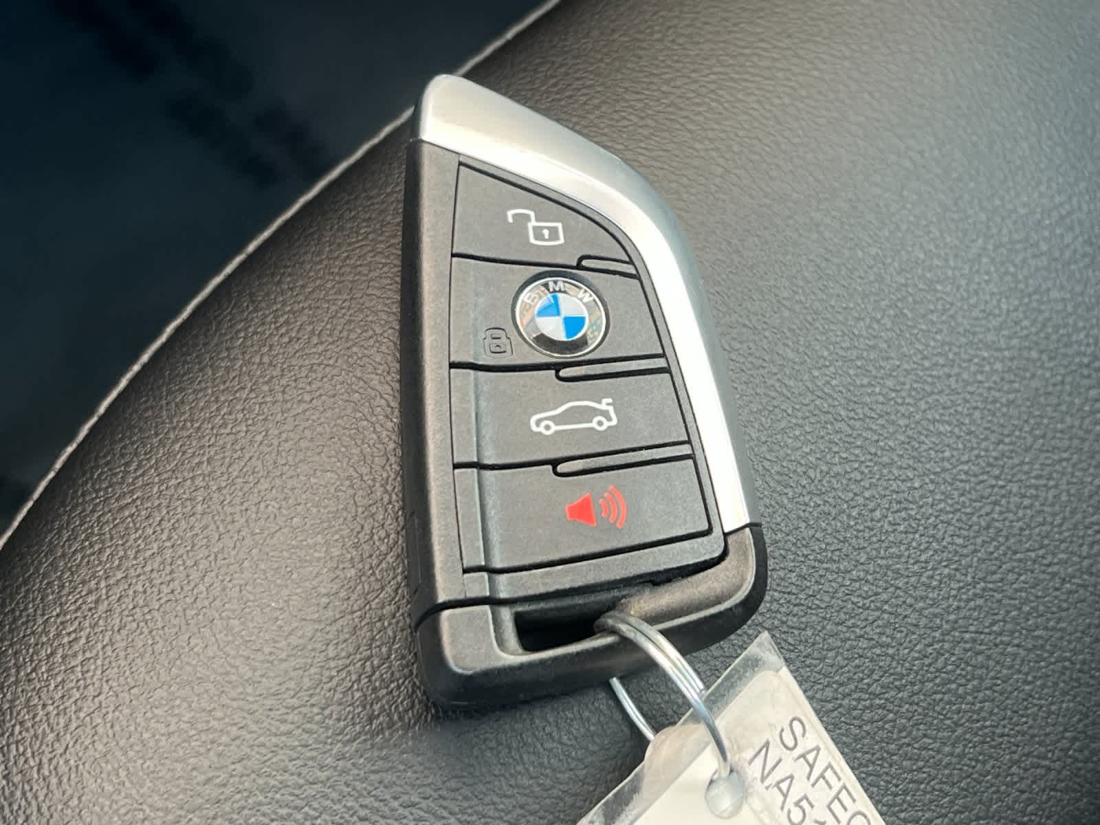 Thumbnail: 2022 BMW X3 - 28