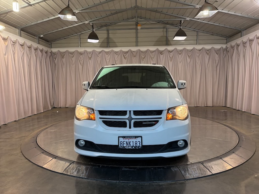 Used 2019 Dodge Grand Caravan GT Van Passenger Van