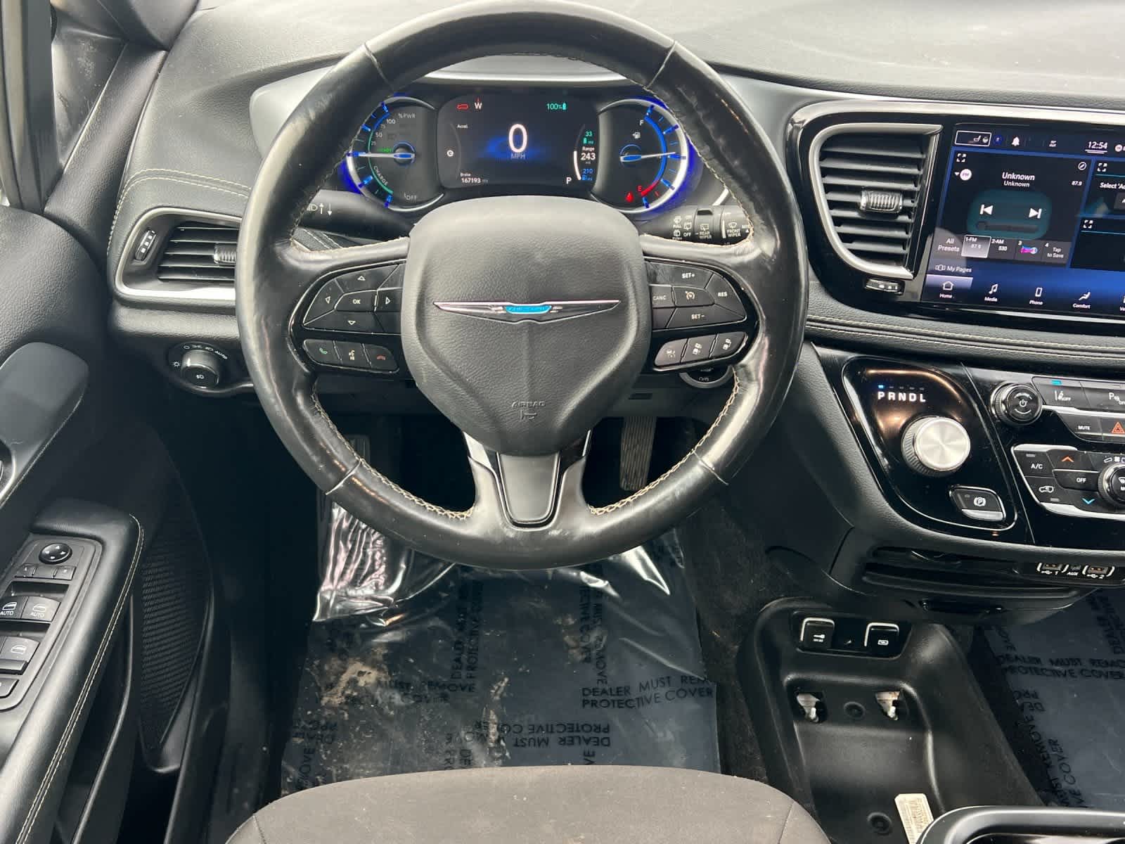 Thumbnail: 2021 Chrysler Pacifica - 15