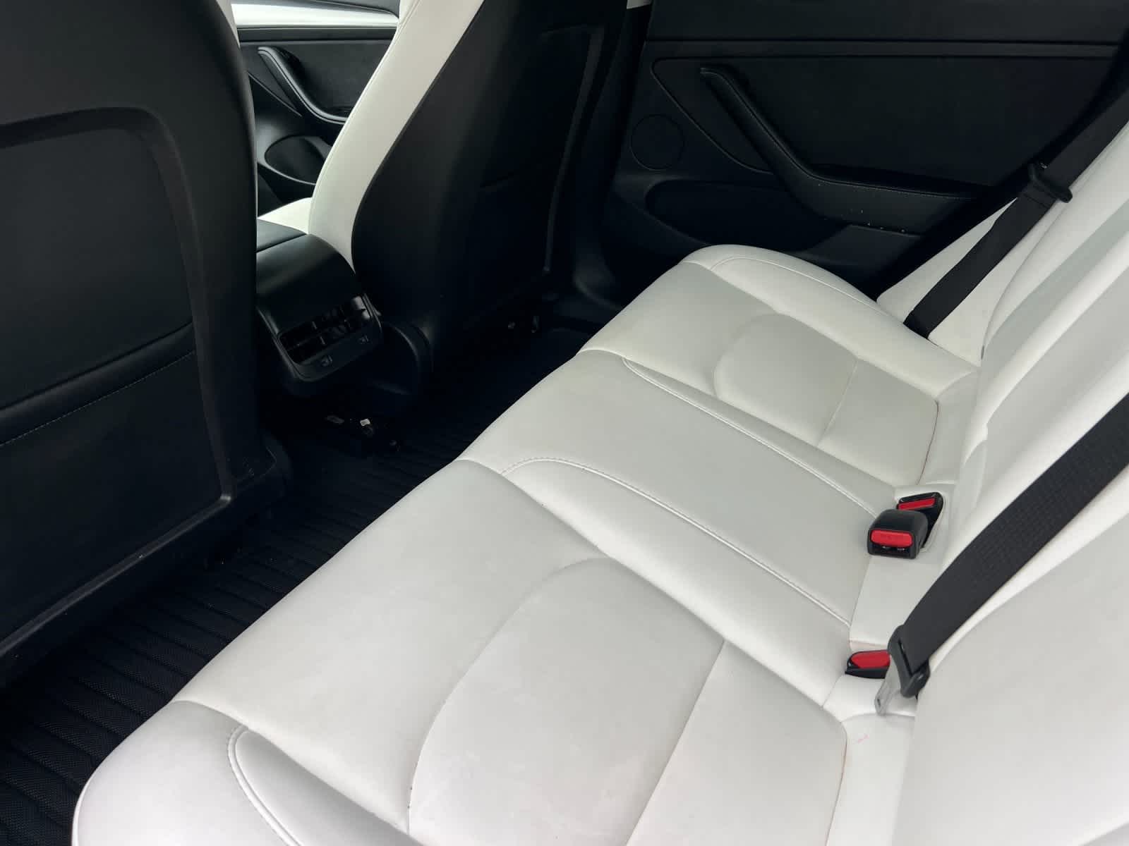 Thumbnail: 2021 Tesla Model 3 - 4