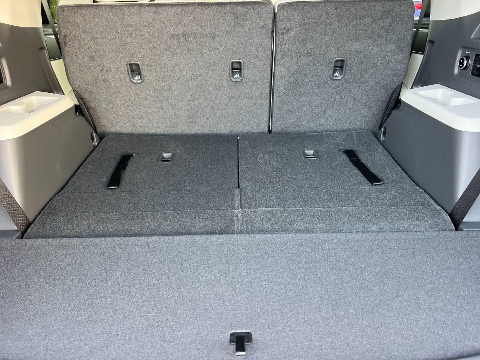 Thumbnail: 2026 Hyundai Santa Fe - 15