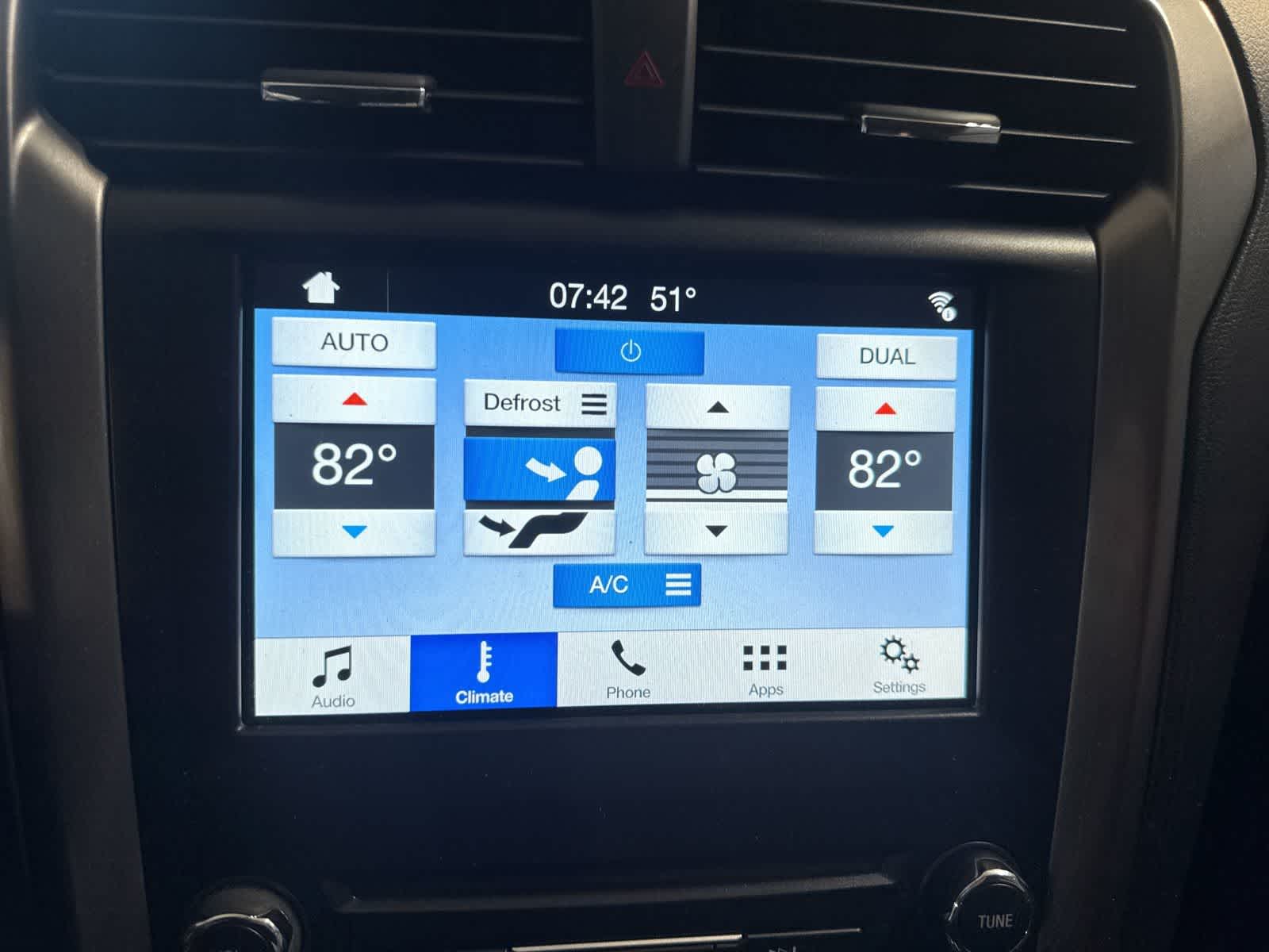 Thumbnail: 2017 Ford Fusion - 23