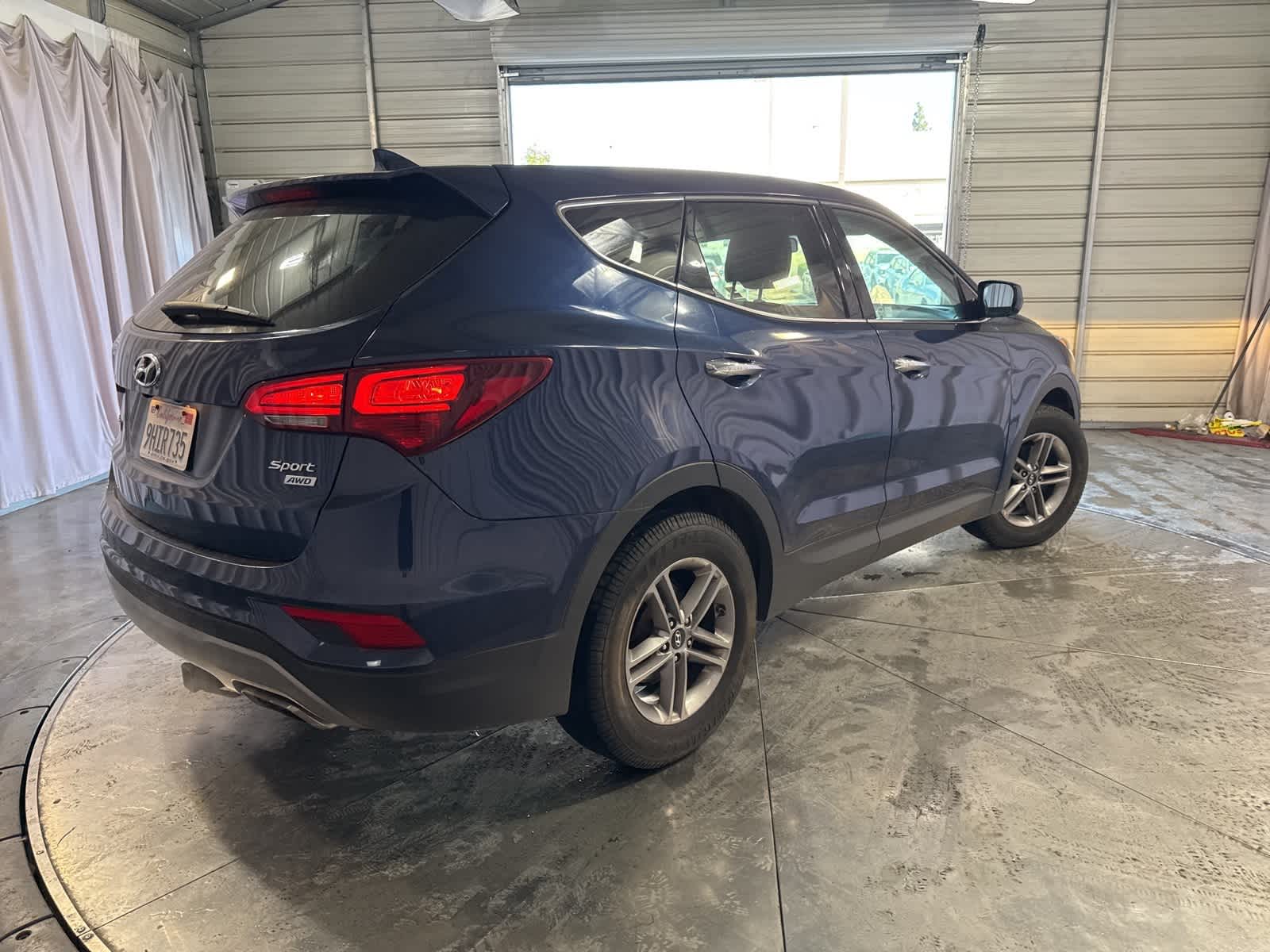 Thumbnail: 2017 Hyundai Santa Fe - 5