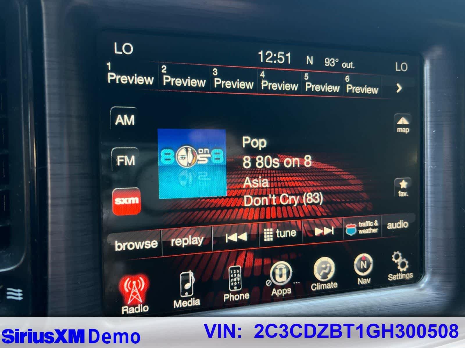 Thumbnail: 2016 Dodge Challenger - 31