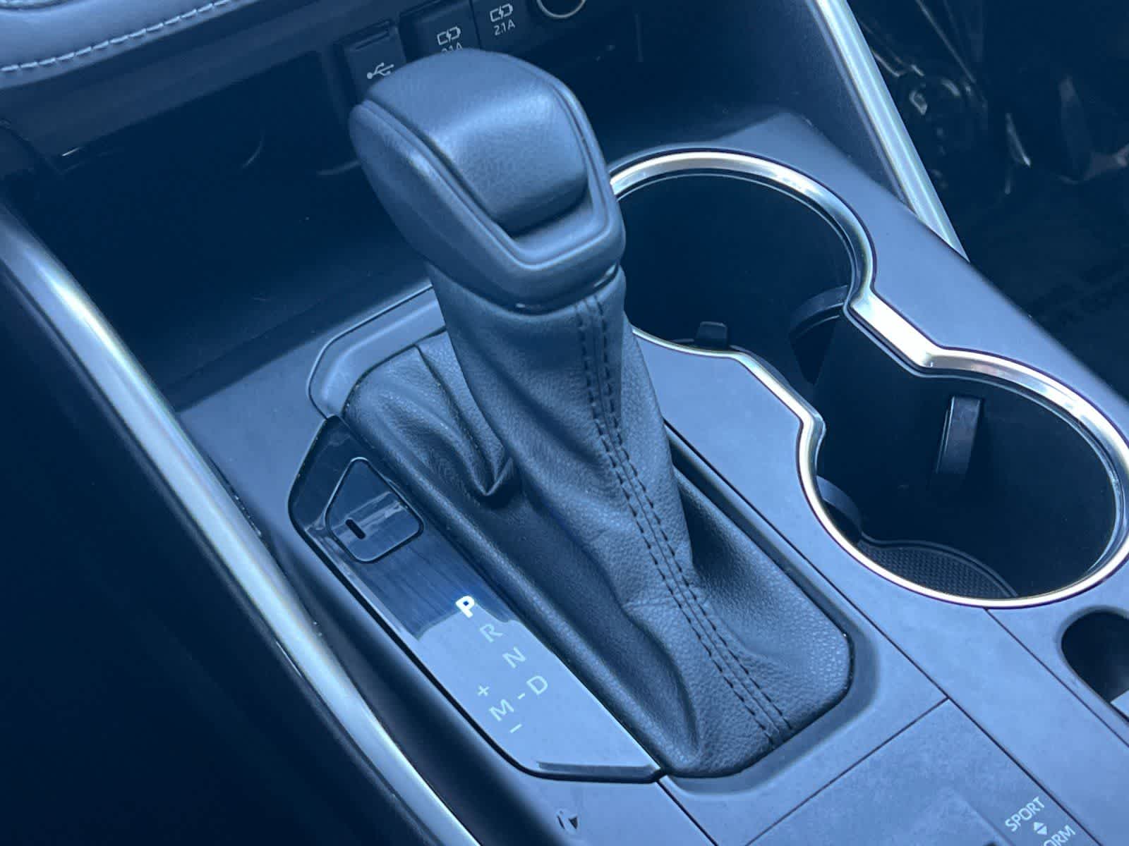 Thumbnail: 2021 Toyota Highlander - 23