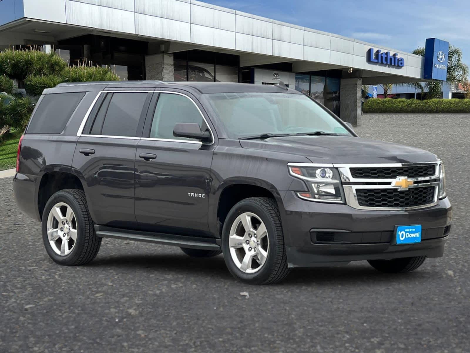 Thumbnail: 2017 Chevrolet Tahoe - 9