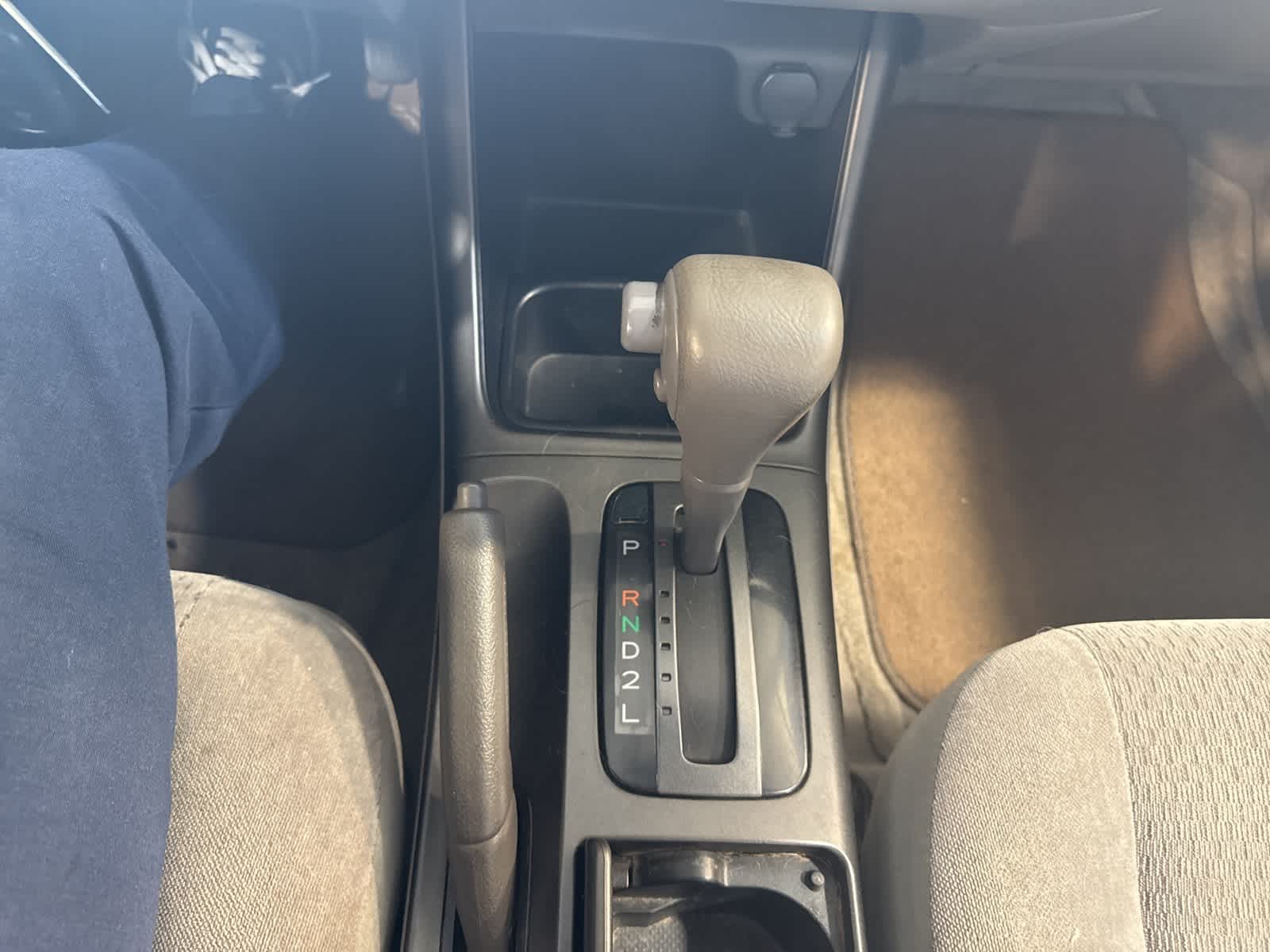 Thumbnail: 2004 Toyota Camry - 17