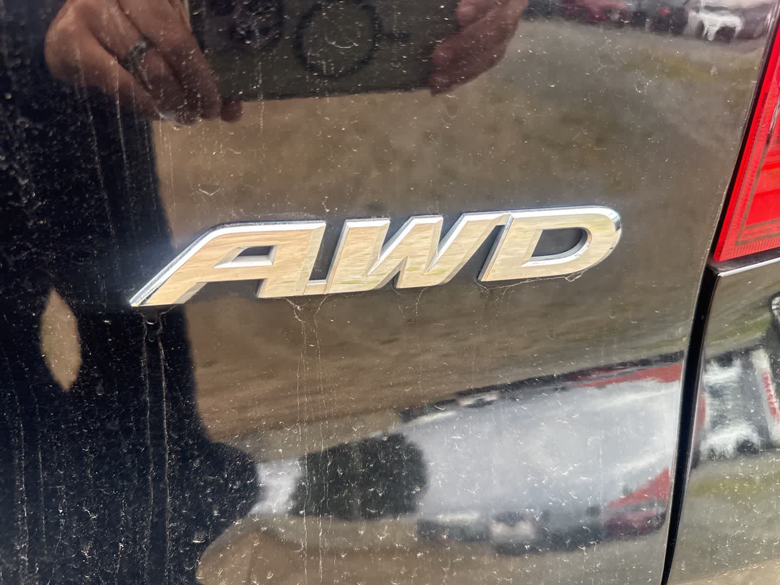 Thumbnail: 2017 Honda Pilot - 11