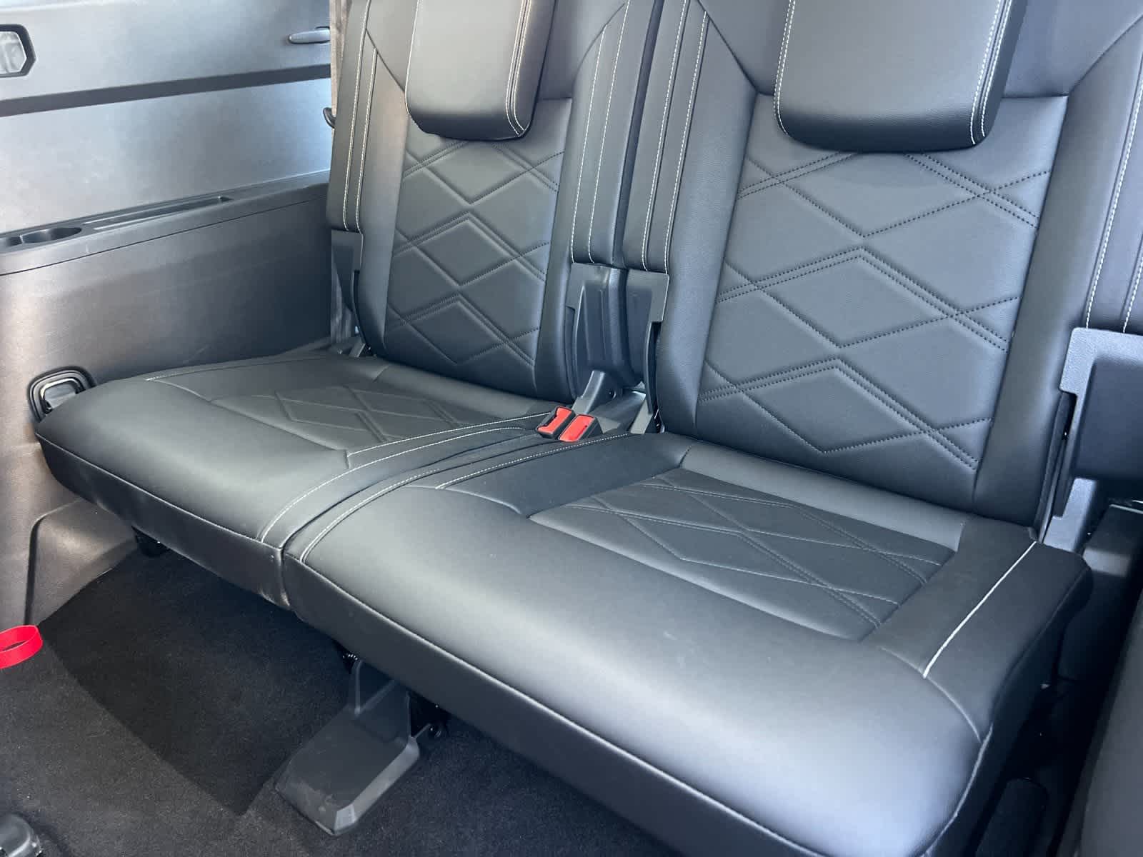 Thumbnail: 2025 Volkswagen Atlas - 16