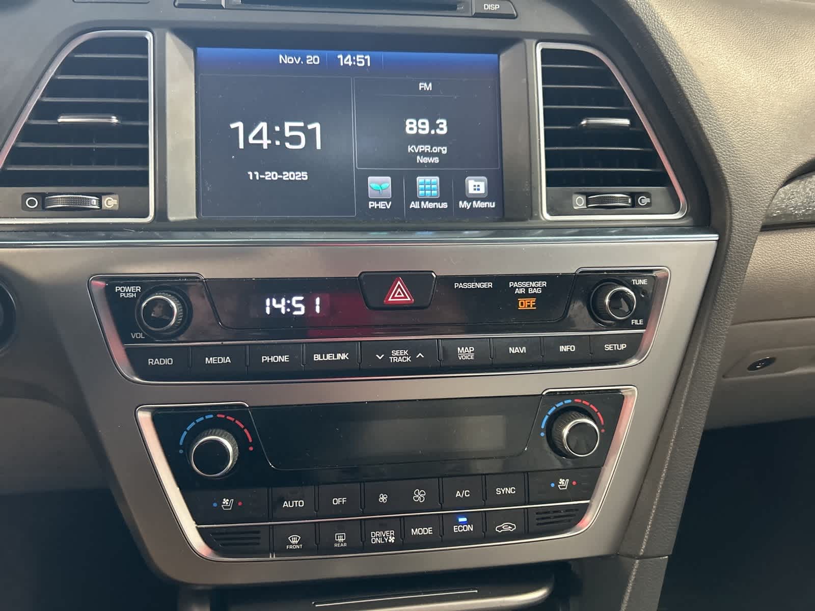 Thumbnail: 2017 Hyundai Sonata - 29