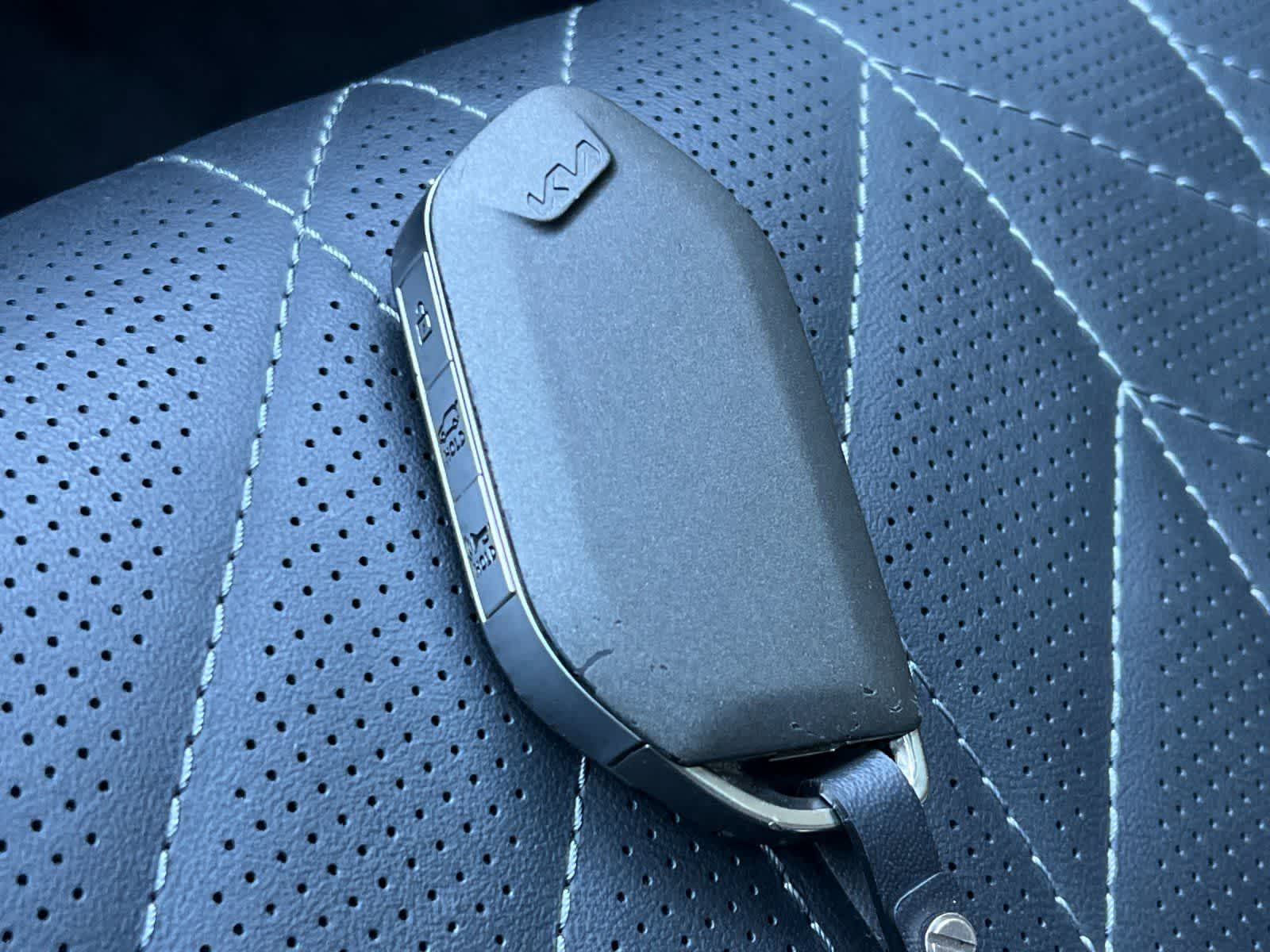 Thumbnail: 2024 Kia Telluride - 31