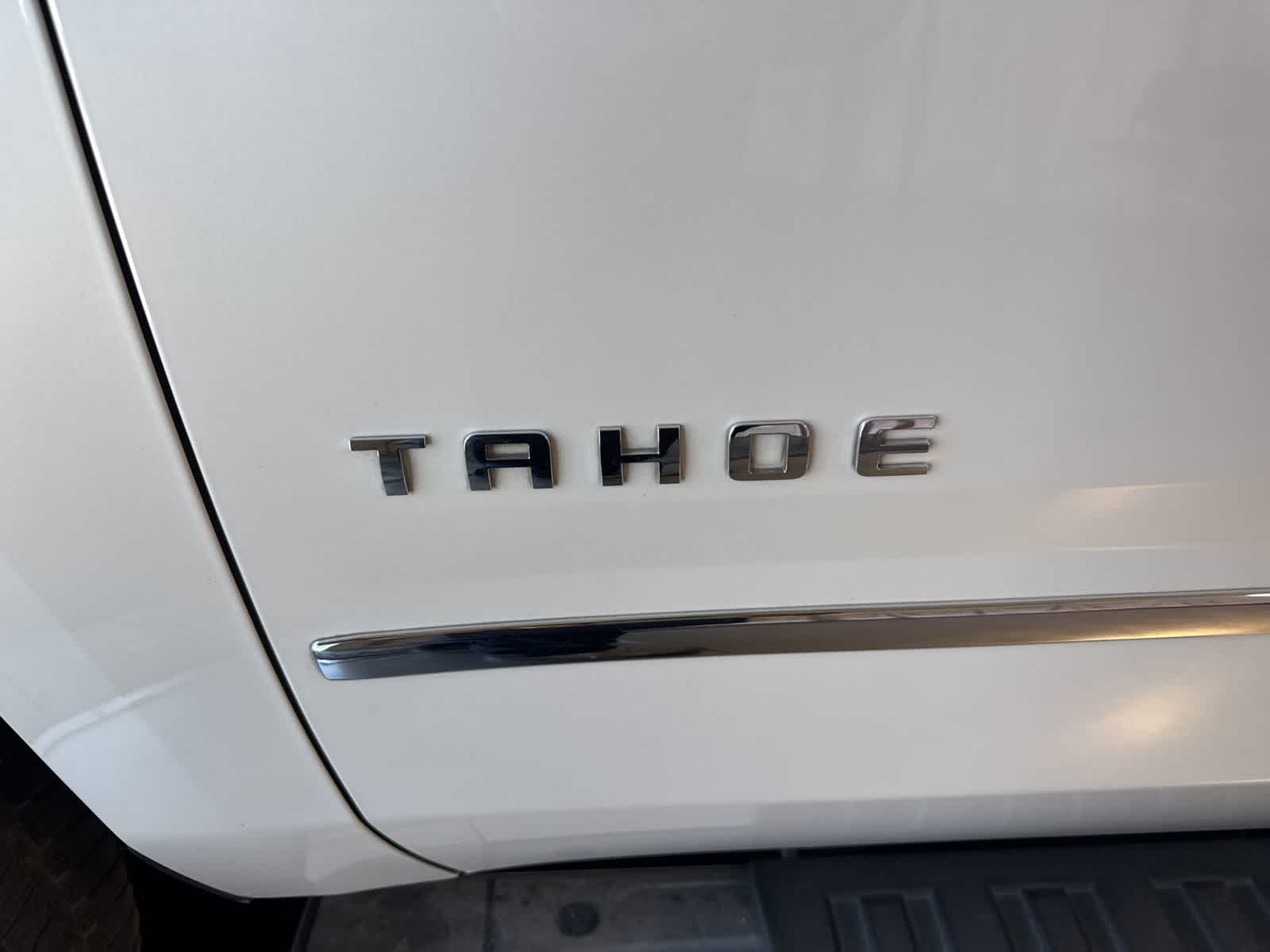 Thumbnail: 2018 Chevrolet Tahoe - 10