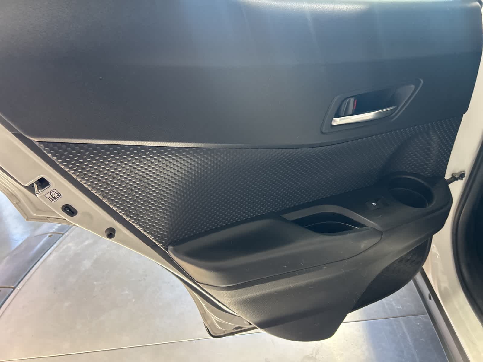 Thumbnail: 2019 Toyota C-HR - 16