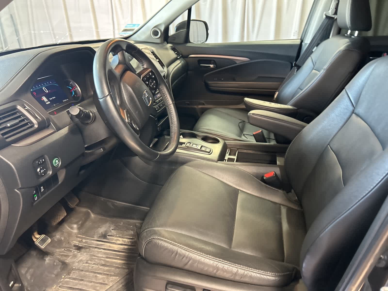 Thumbnail: 2021 Honda Pilot - 25