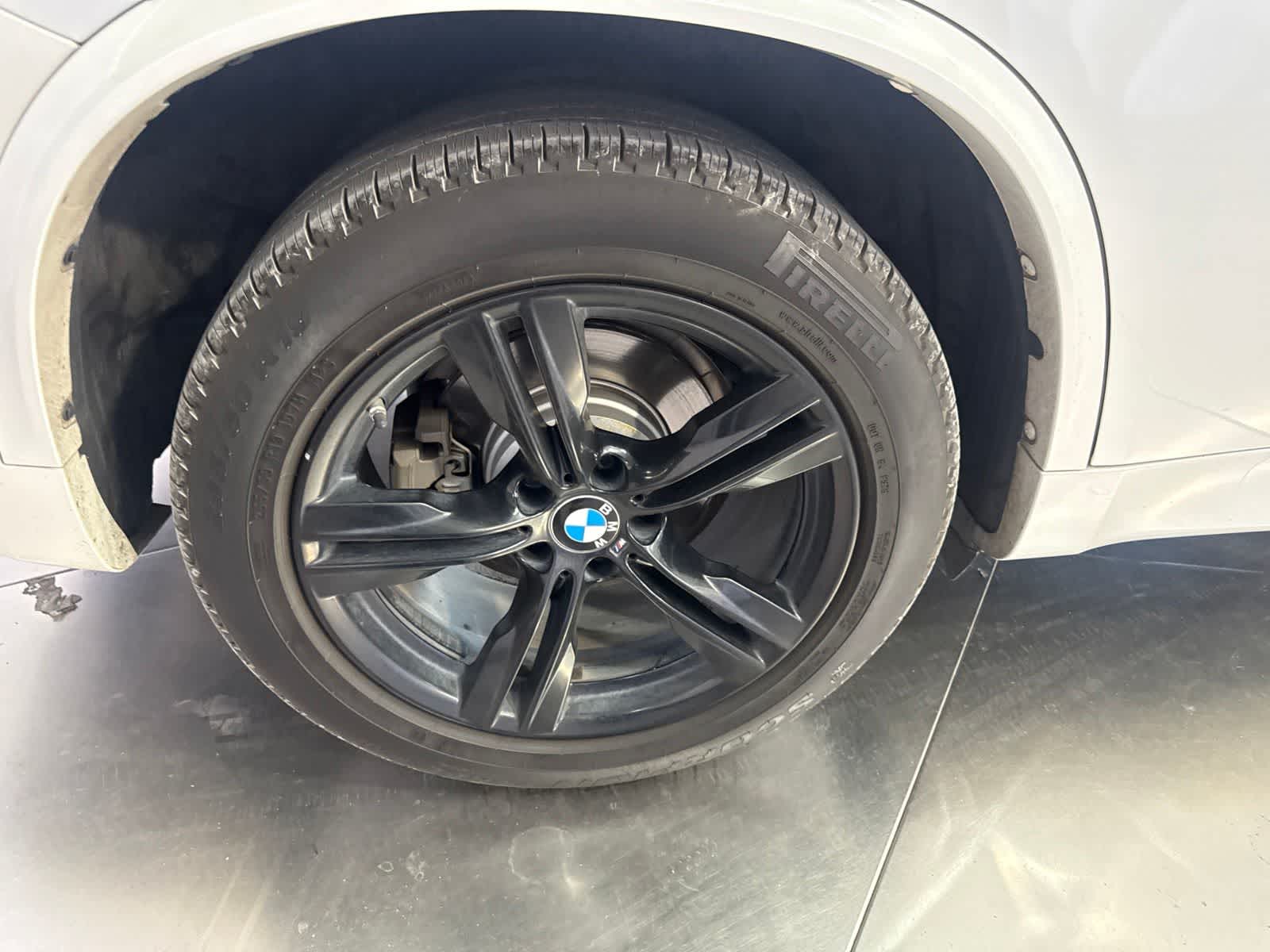 Thumbnail: 2016 BMW X5 - 14