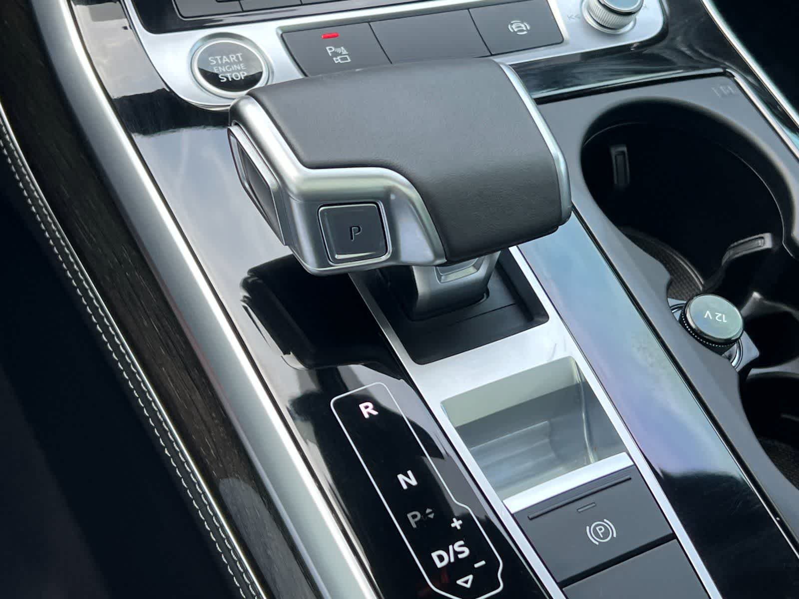 Thumbnail: 2025 Audi Q7 - 23