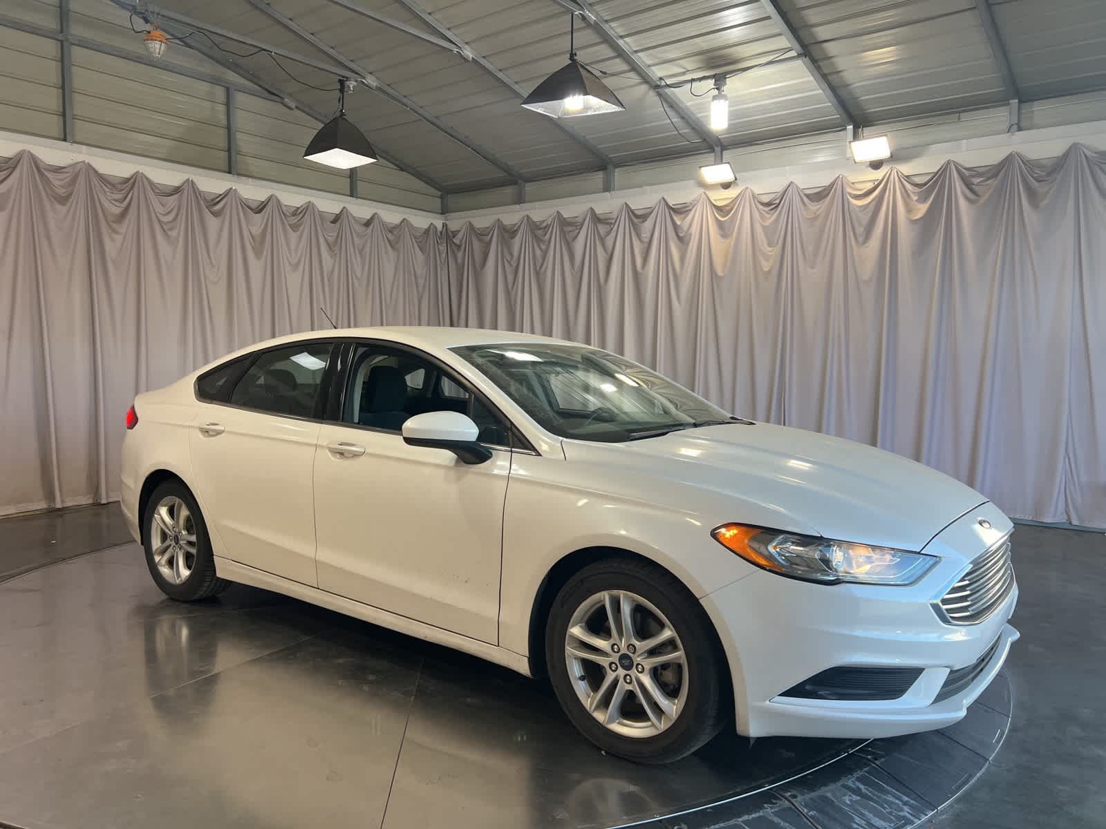 Thumbnail: 2018 Ford Fusion - 9