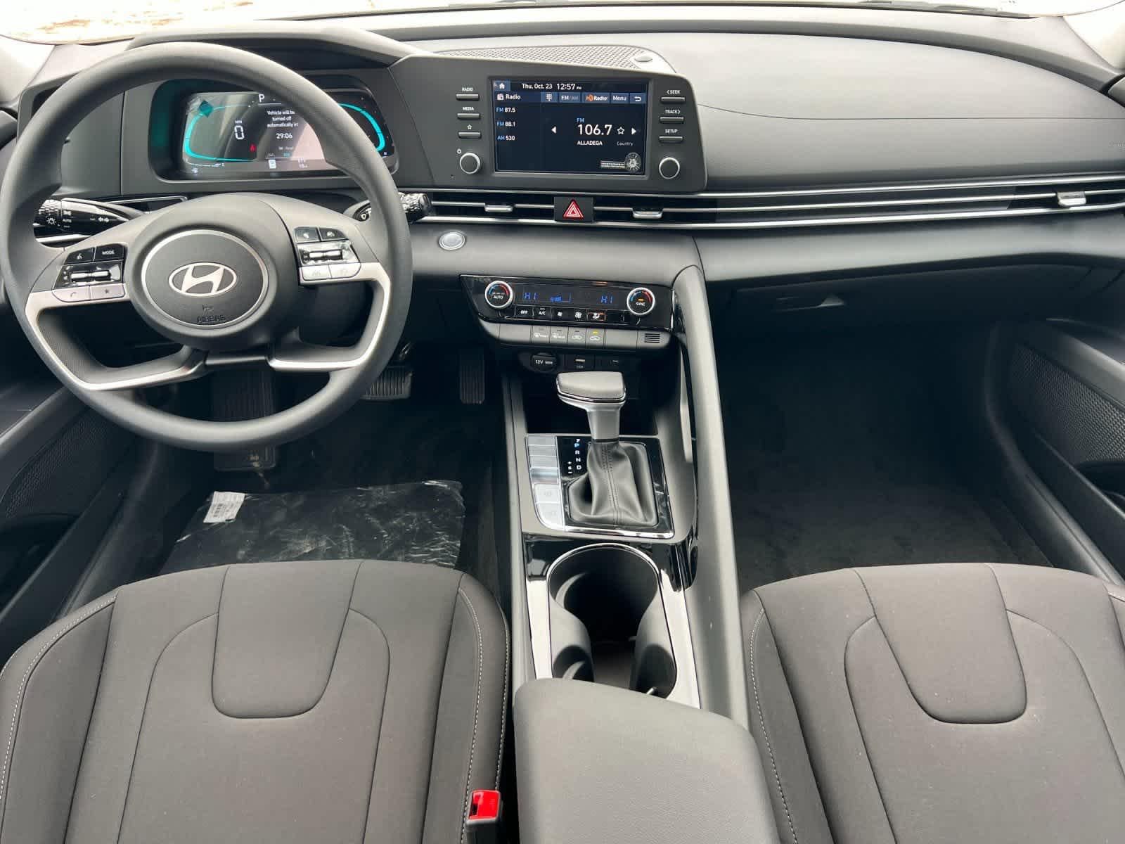 Thumbnail: 2026 Hyundai Elantra - 3