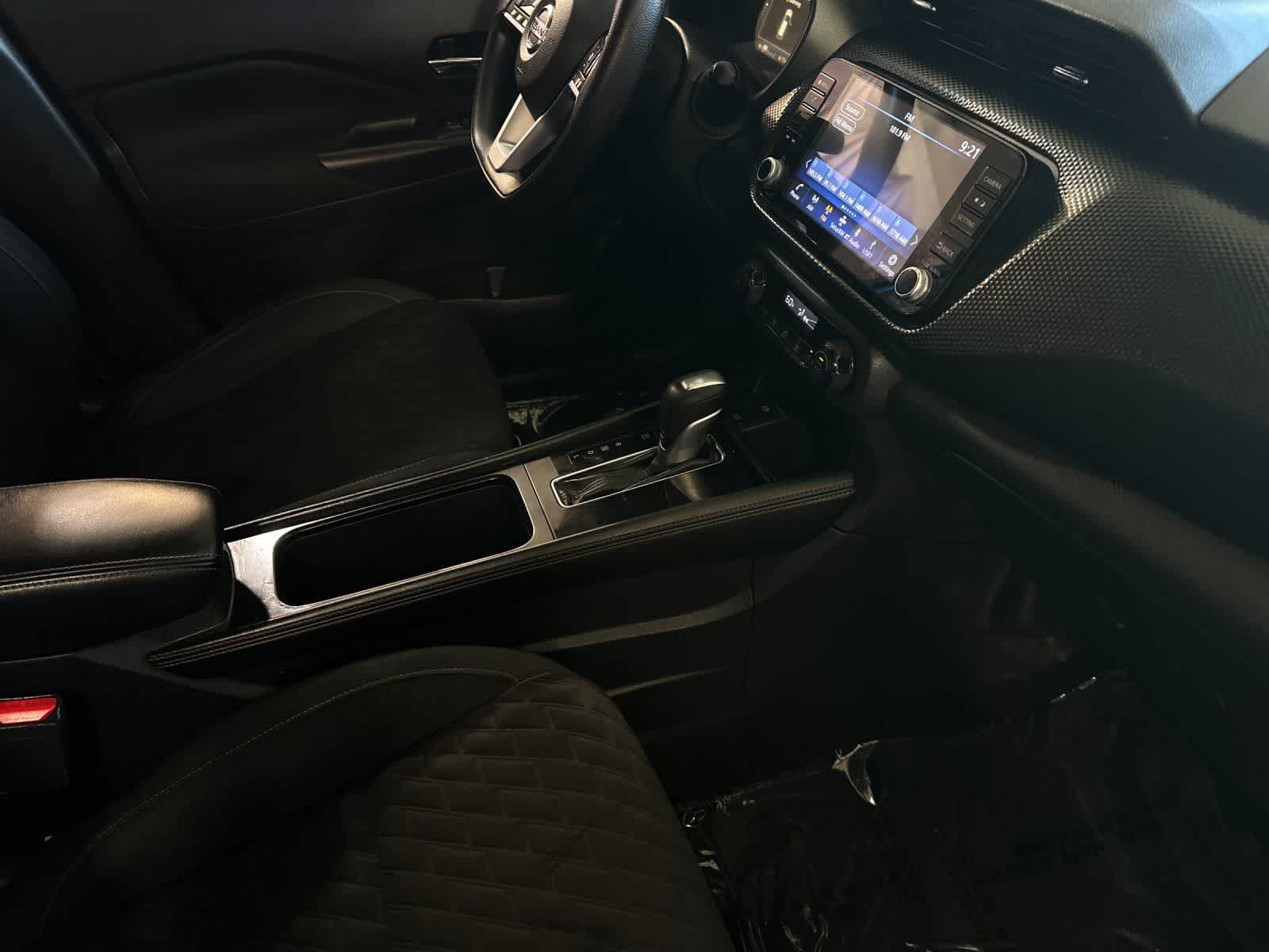 Thumbnail: 2021 Nissan Kicks - 17