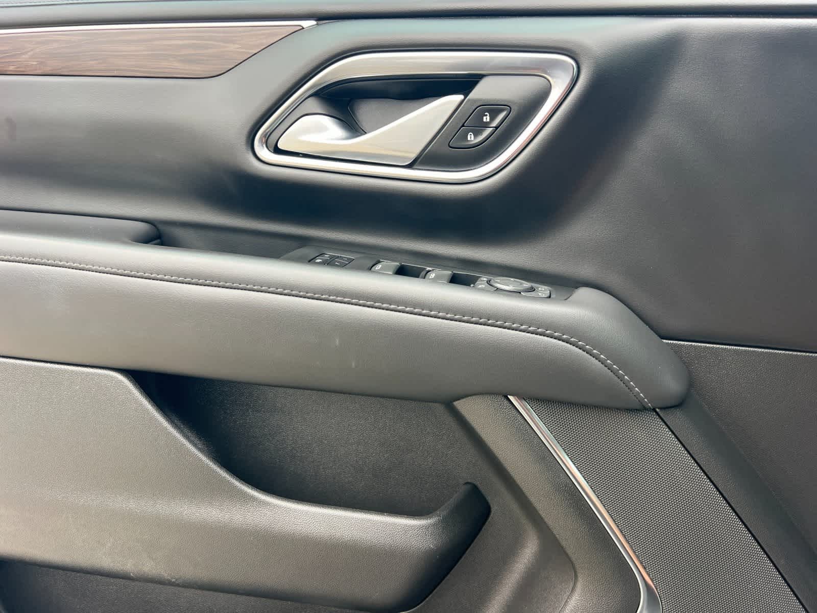 Thumbnail: 2022 Chevrolet Tahoe - 12