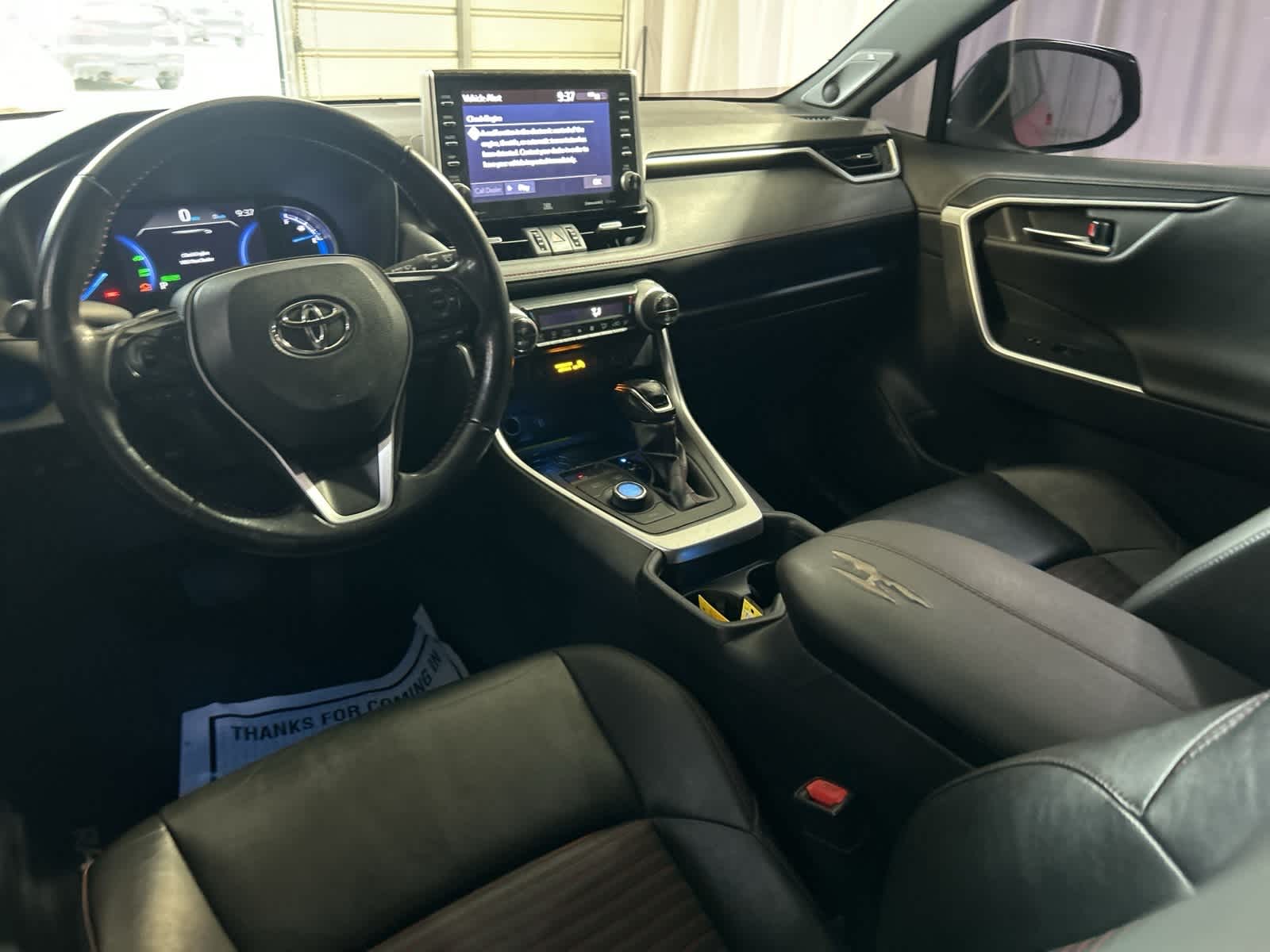 Thumbnail: 2021 Toyota RAV4 - 23