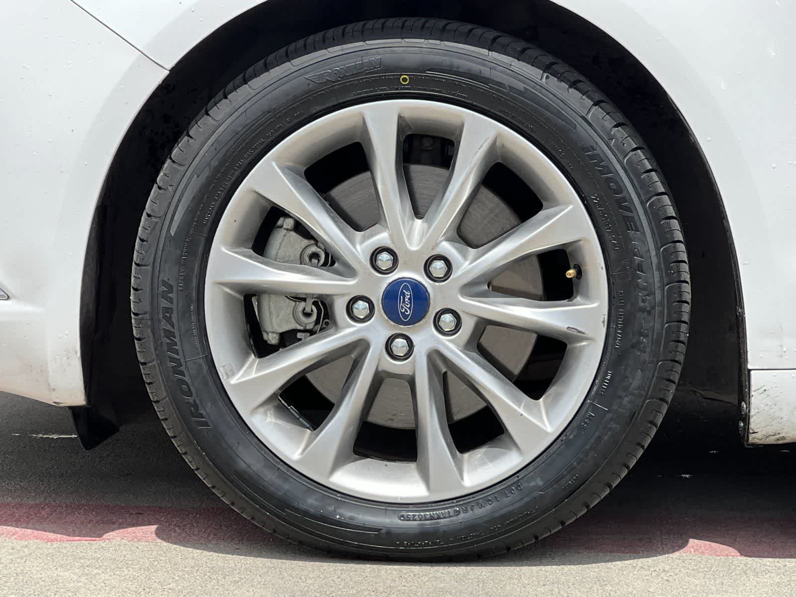 Thumbnail: 2017 Ford Fusion - 27