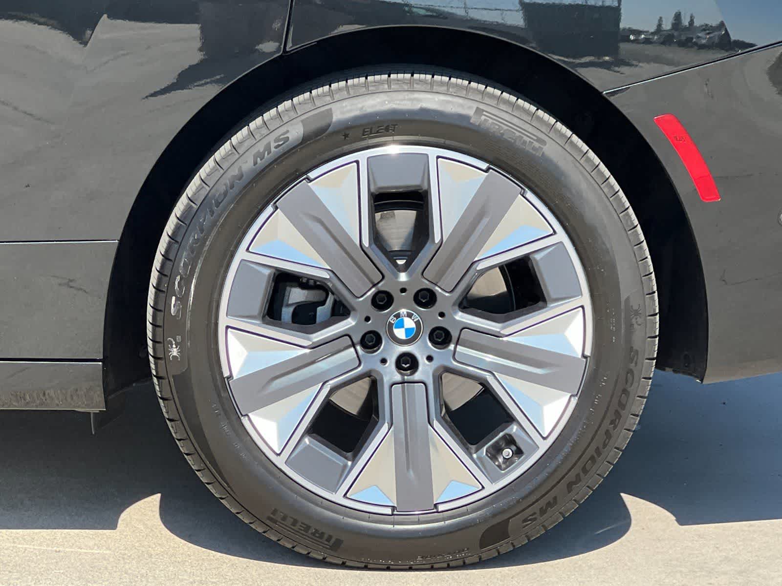 Thumbnail: 2026 BMW iX - 28