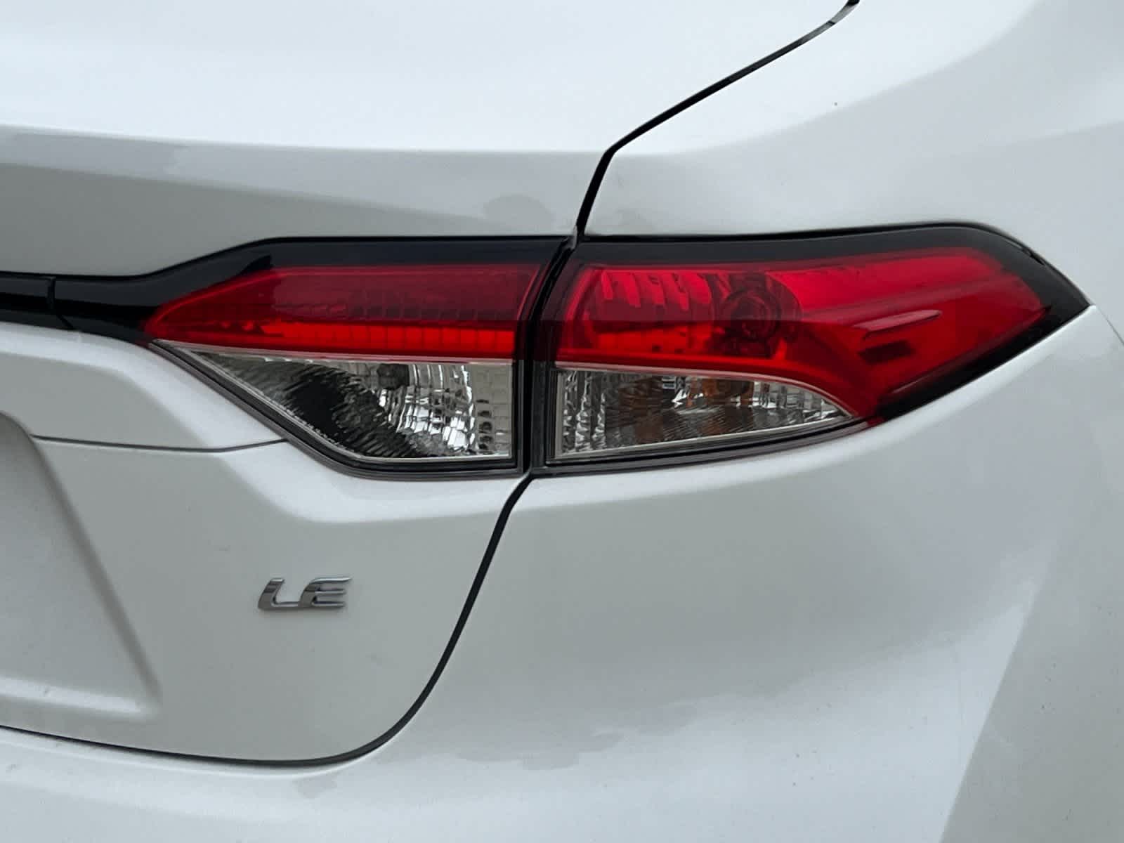 Thumbnail: 2025 Toyota Corolla - 25