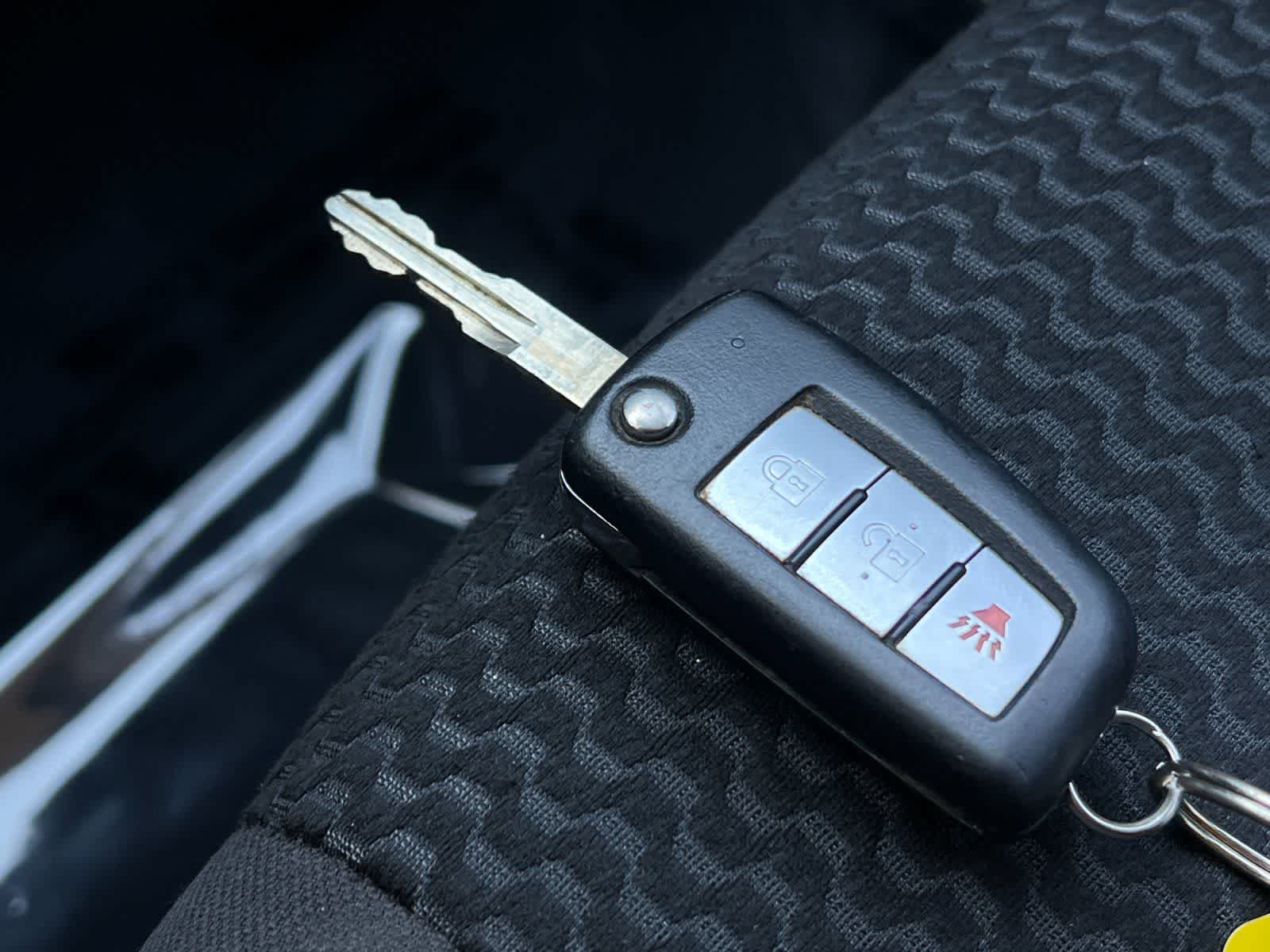 Thumbnail: 2020 Nissan Rogue Sport - 28