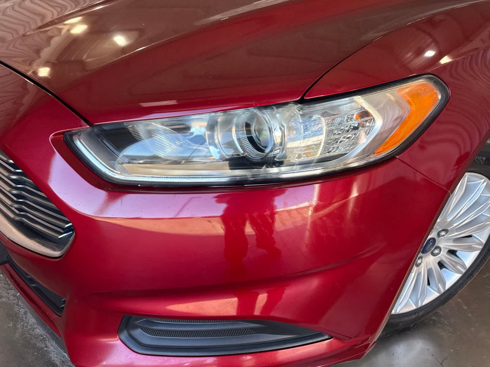 Thumbnail: 2013 Ford Fusion - 9