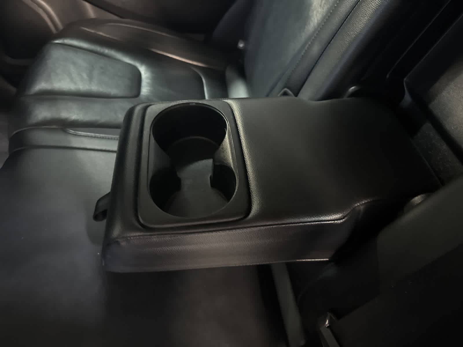 Thumbnail: 2020 Ford Edge - 17