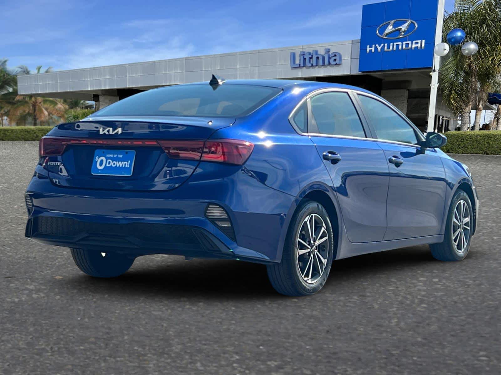 Thumbnail: 2022 Kia Forte - 2