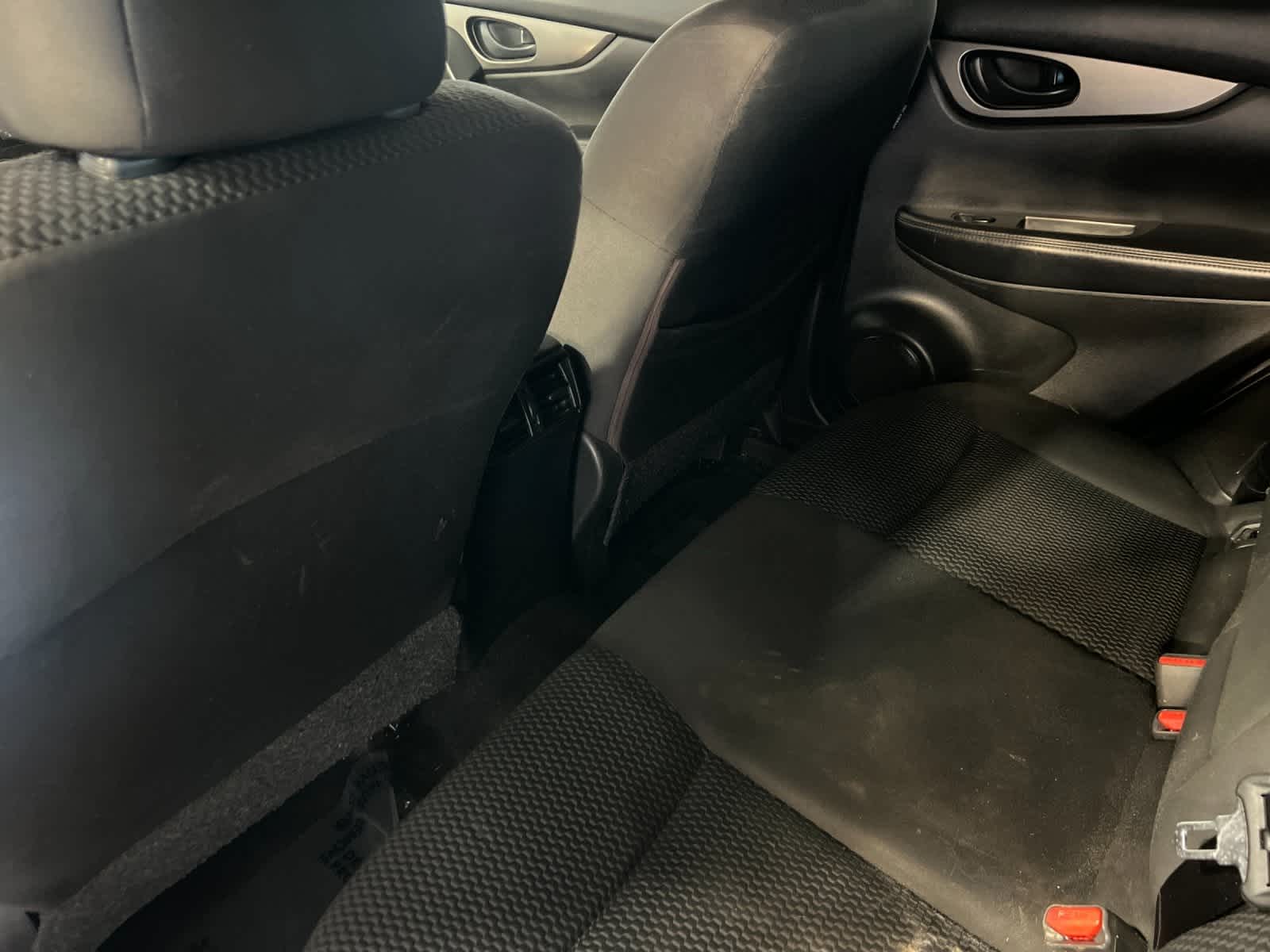 Thumbnail: 2018 Nissan Rogue Sport - 4