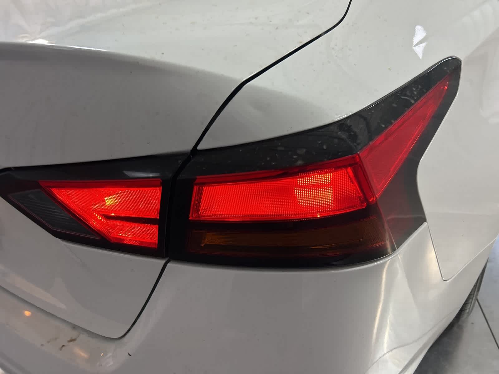 Thumbnail: 2020 Nissan Altima - 9