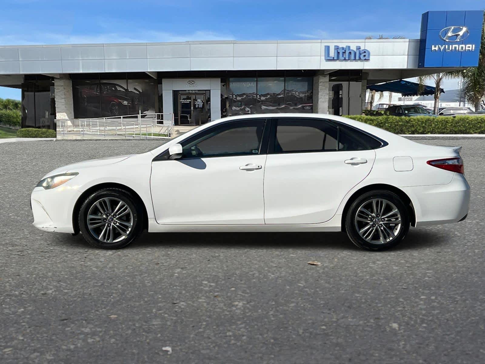 Thumbnail: 2016 Toyota Camry - 6