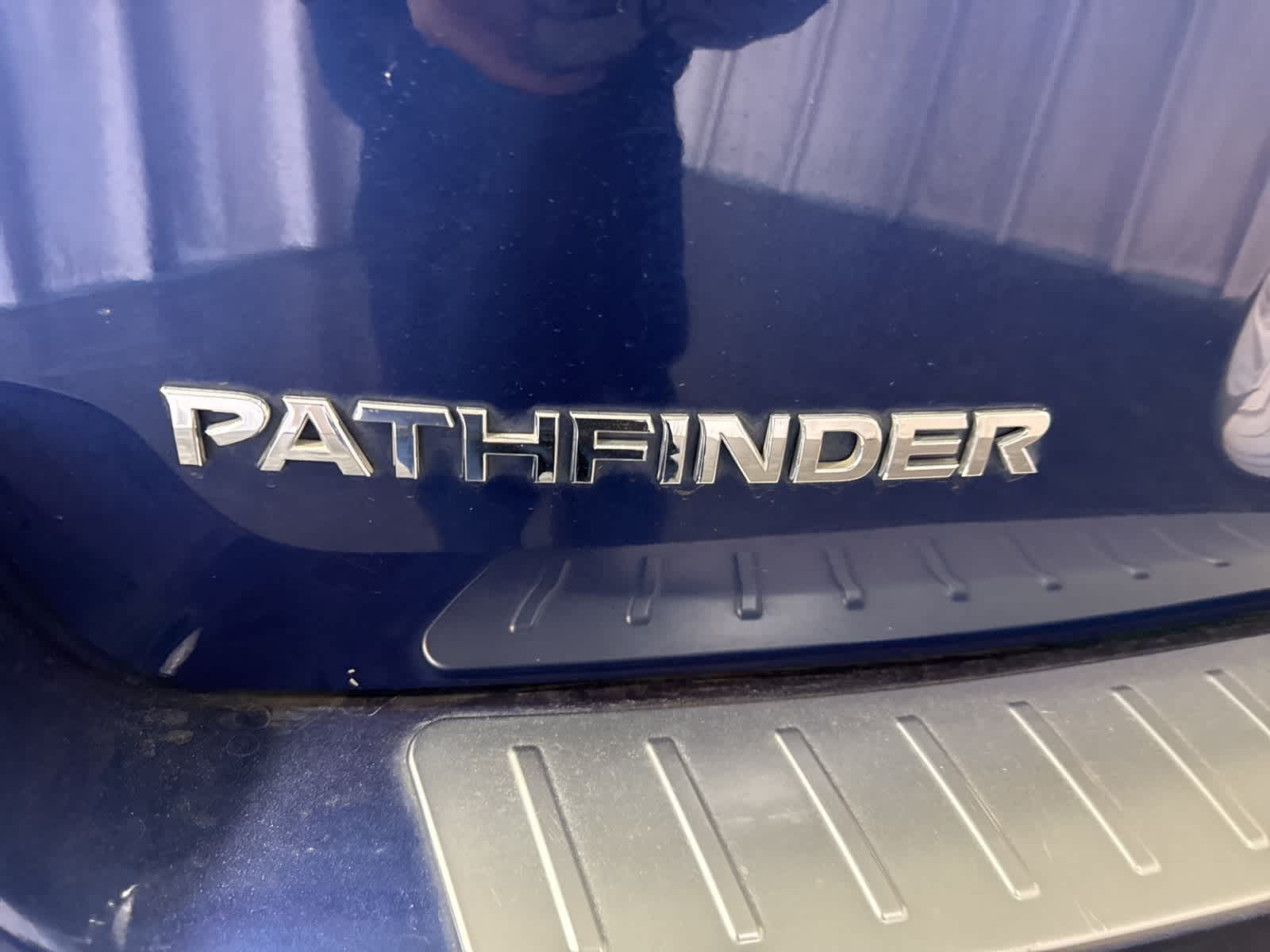 Thumbnail: 2020 Nissan Pathfinder - 10