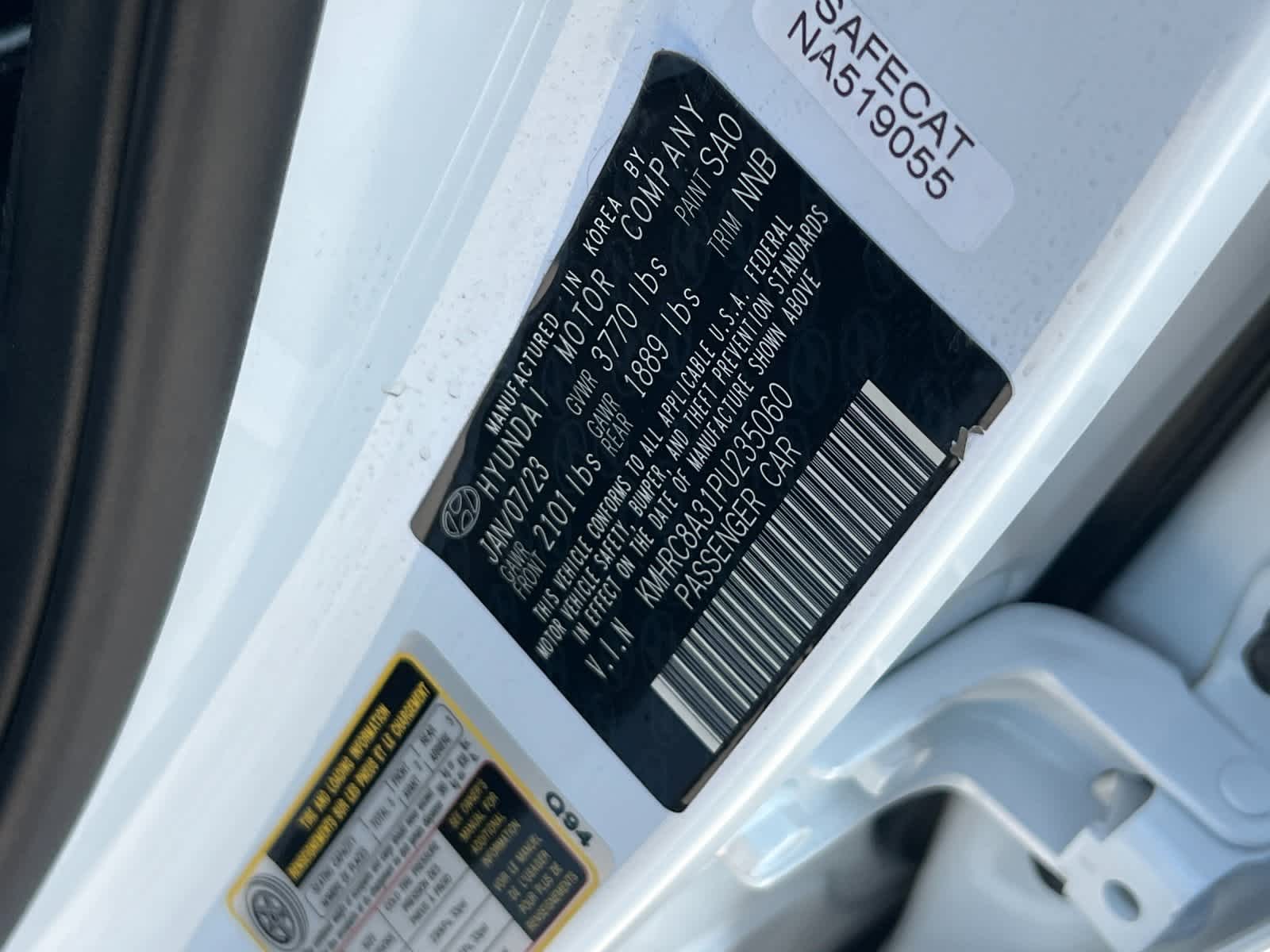 Thumbnail: 2023 Hyundai Venue - 32