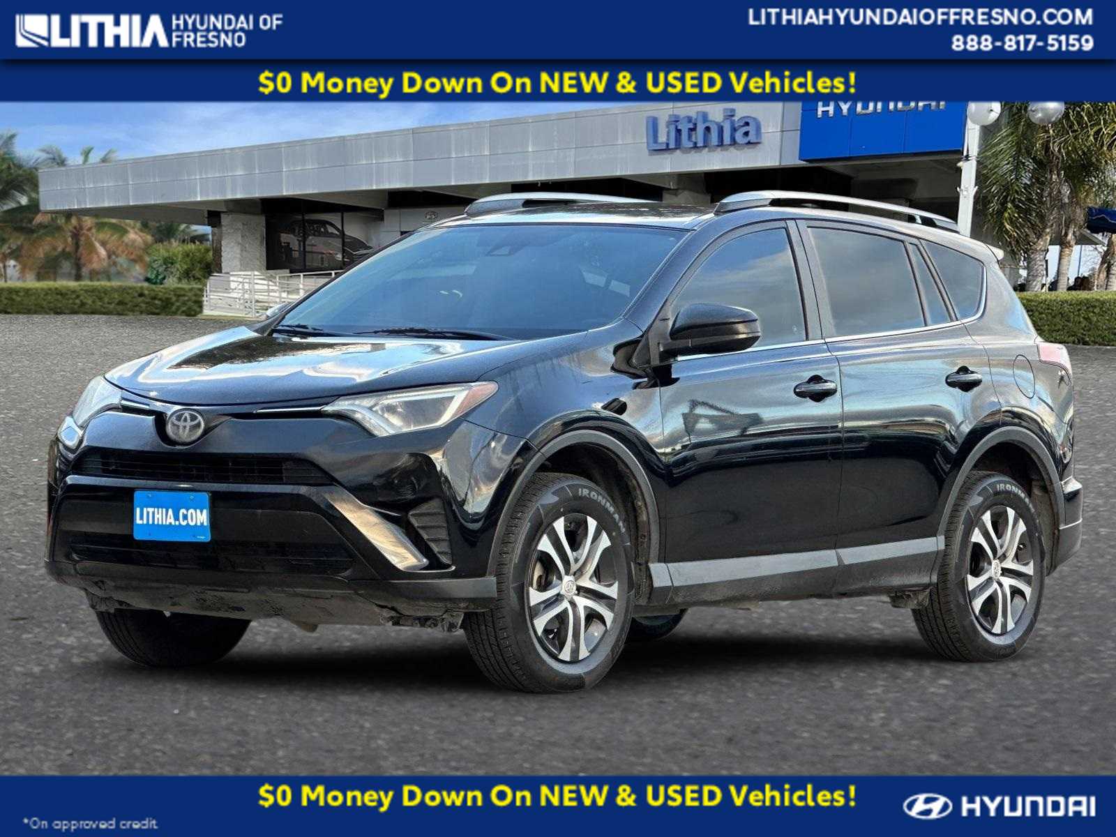 2018 Toyota RAV4 LE -
                  Fresno, CA