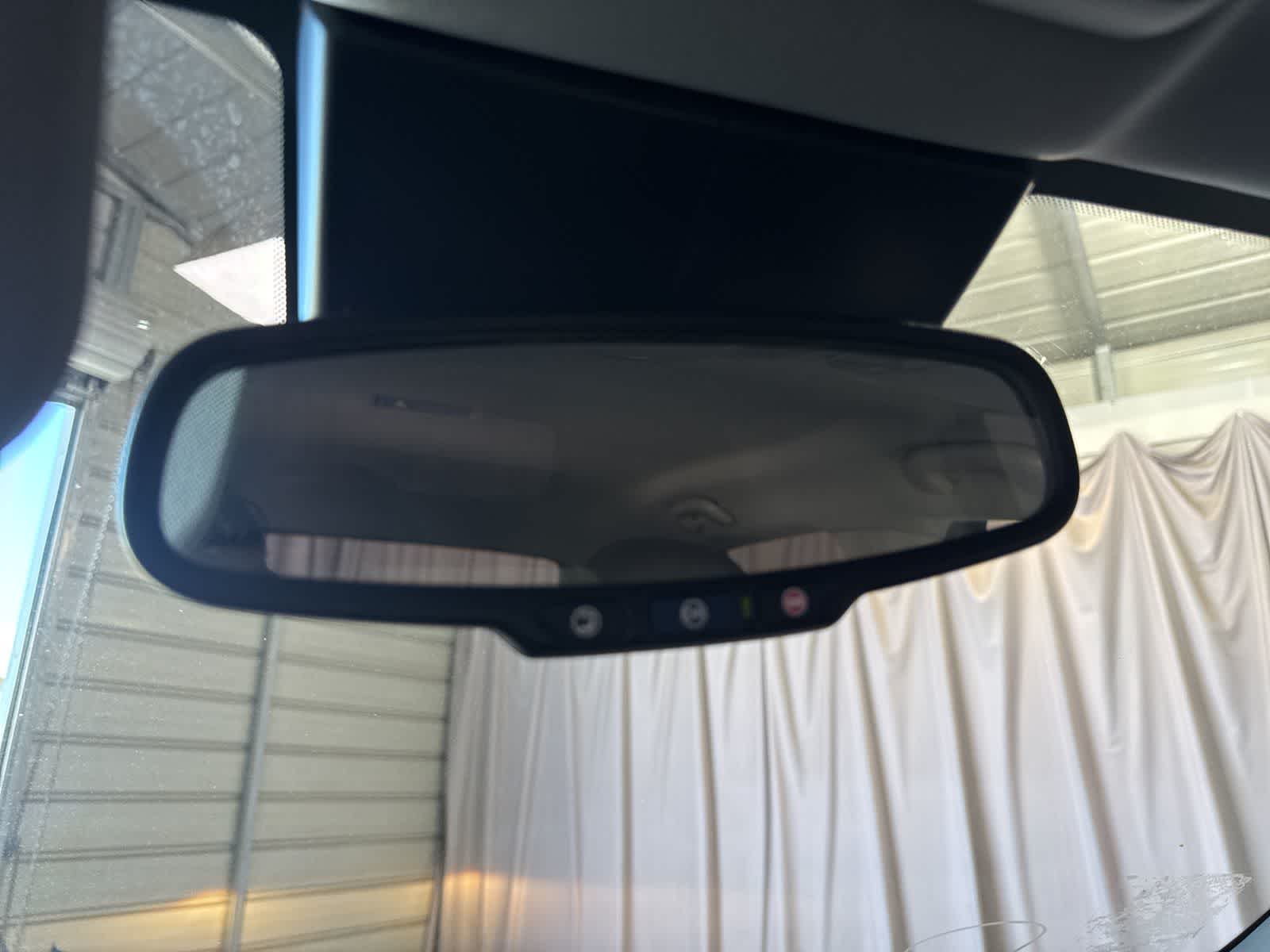 Thumbnail: 2021 Chevrolet Trax - 29