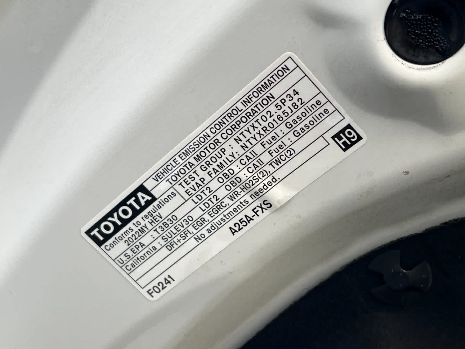 Thumbnail: 2022 Toyota Highlander - 30