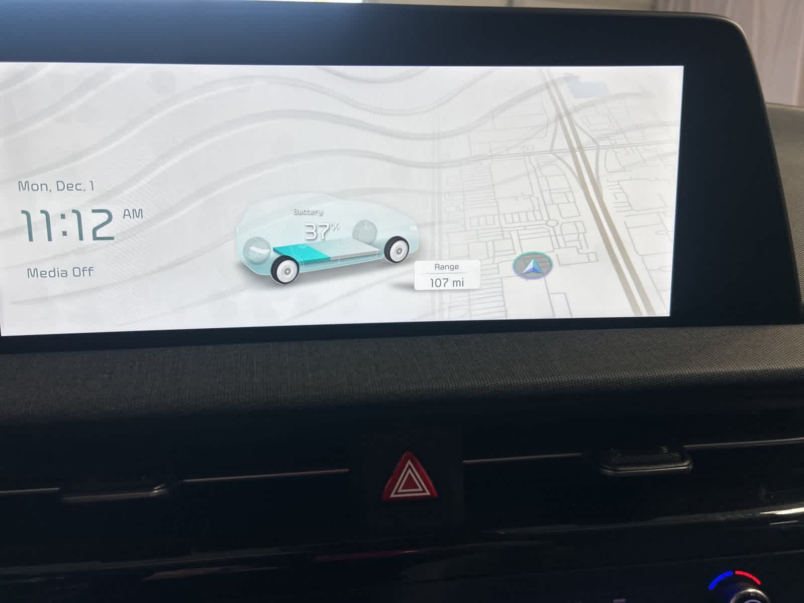 Thumbnail: 2022 Kia EV6 - 26