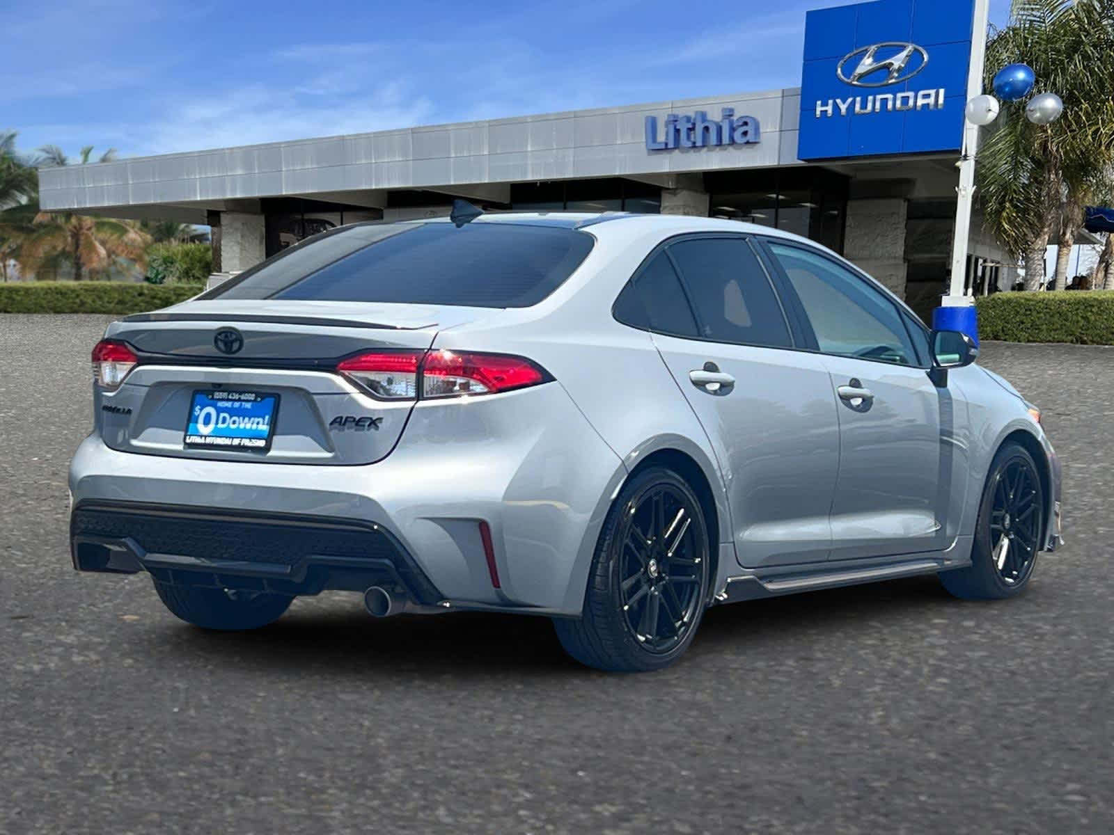 Used 2022 Toyota Corolla SE with VIN 5YFS4MCEXNP128139 for sale in Fresno, CA