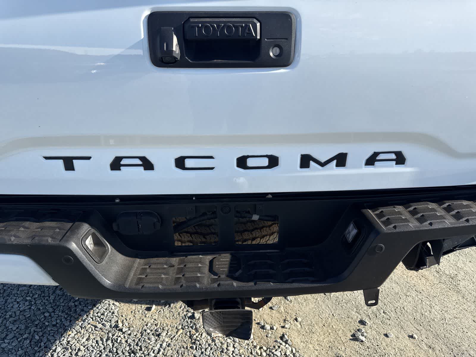 Thumbnail: 2020 Toyota Tacoma - 11