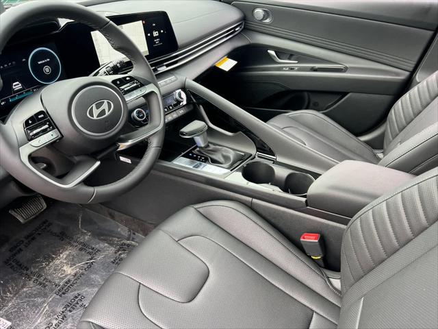 2025 Hyundai Elantra Limited Edition 11