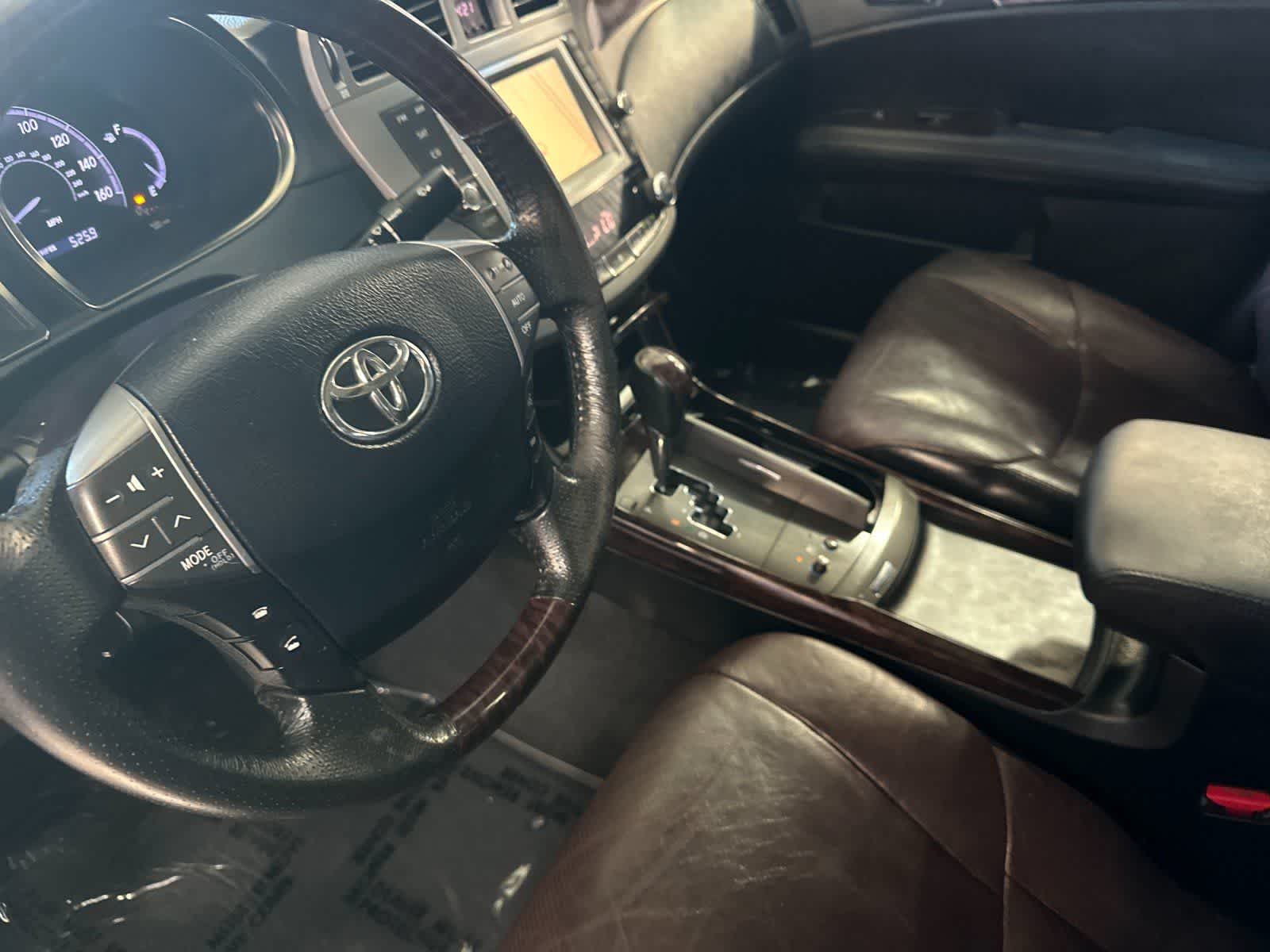 Thumbnail: 2011 Toyota Avalon - 12