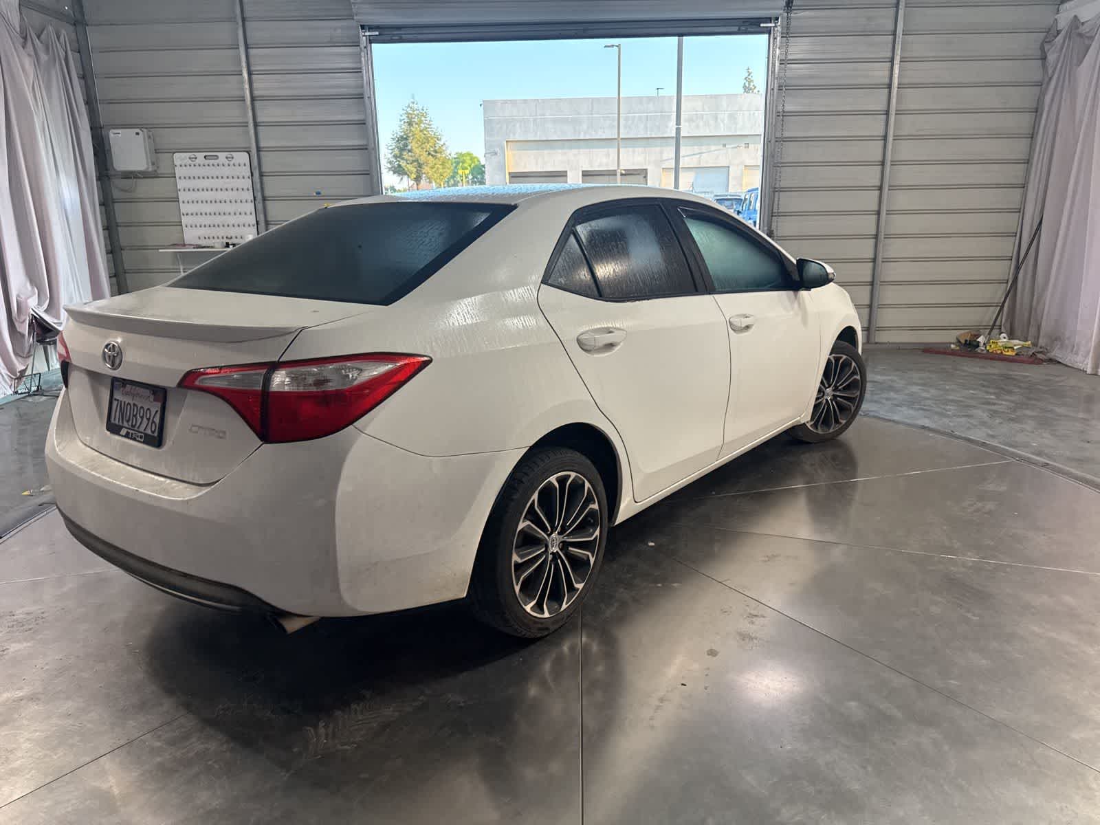 Thumbnail: 2016 Toyota Corolla - 5